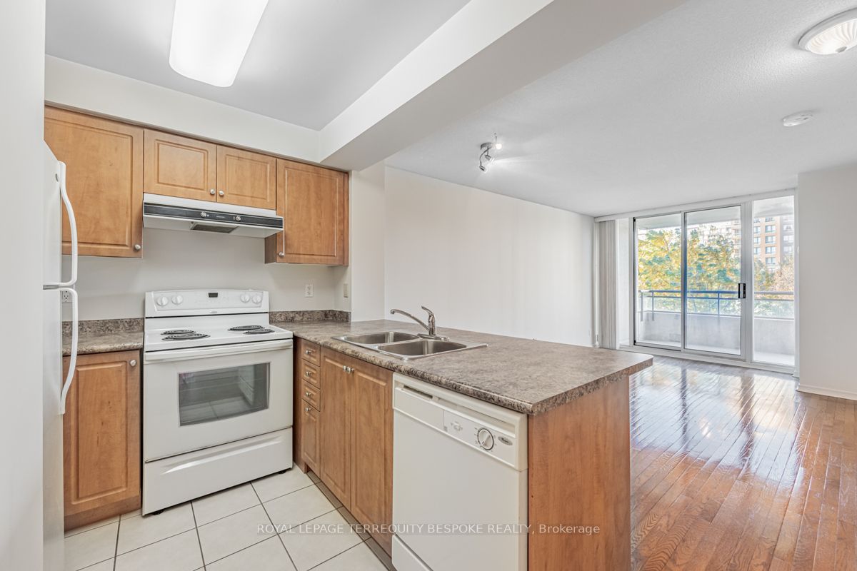 330 Red Maple Rd, #314