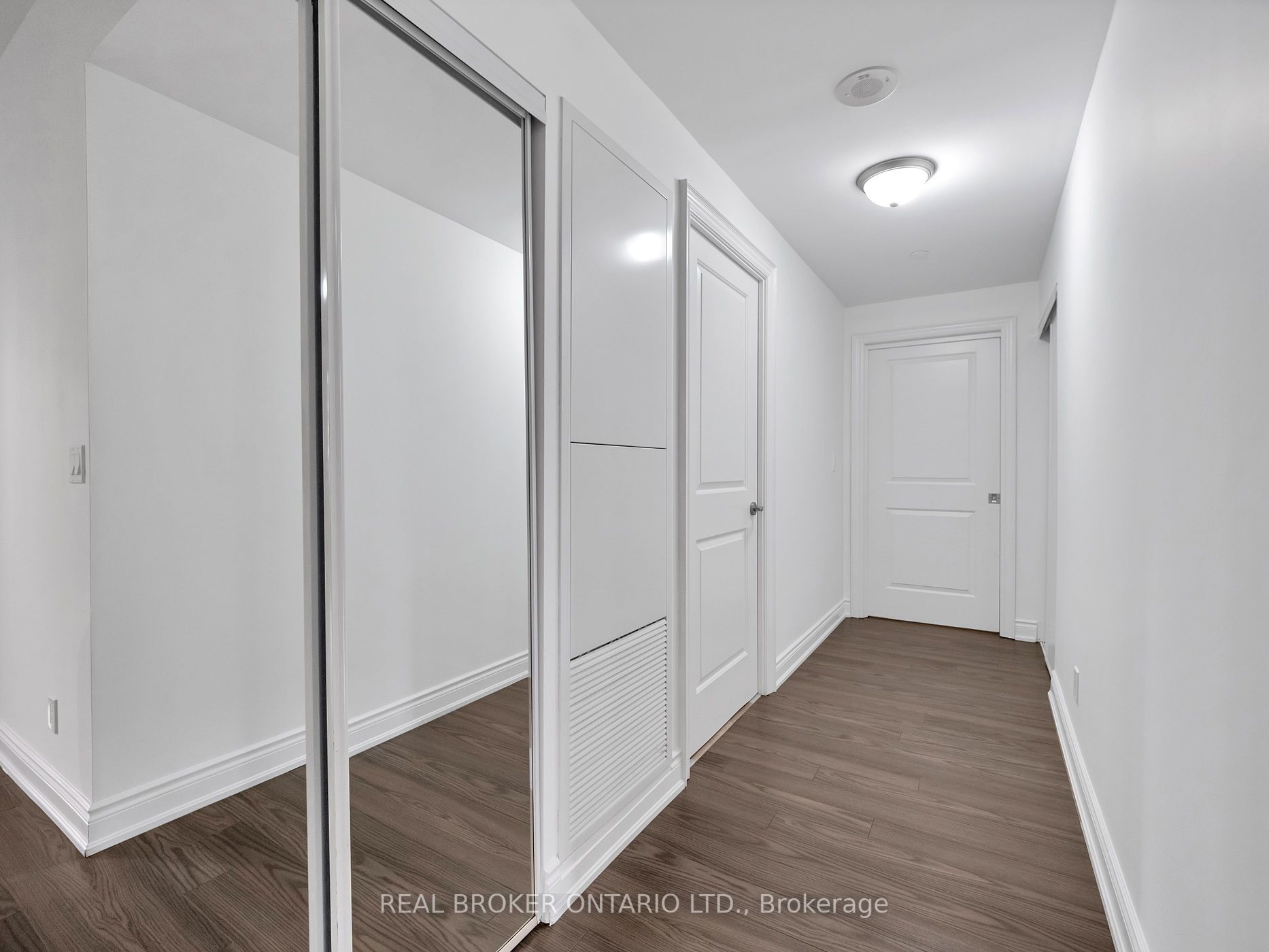 89 South Town Centre Boulevard, #601