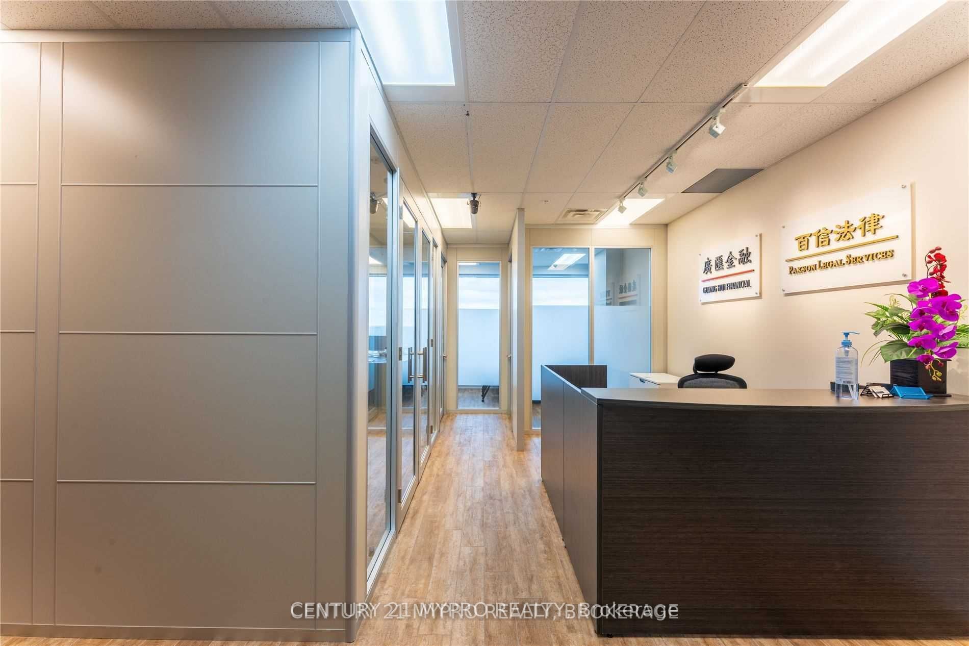 7191 Yonge St, #605