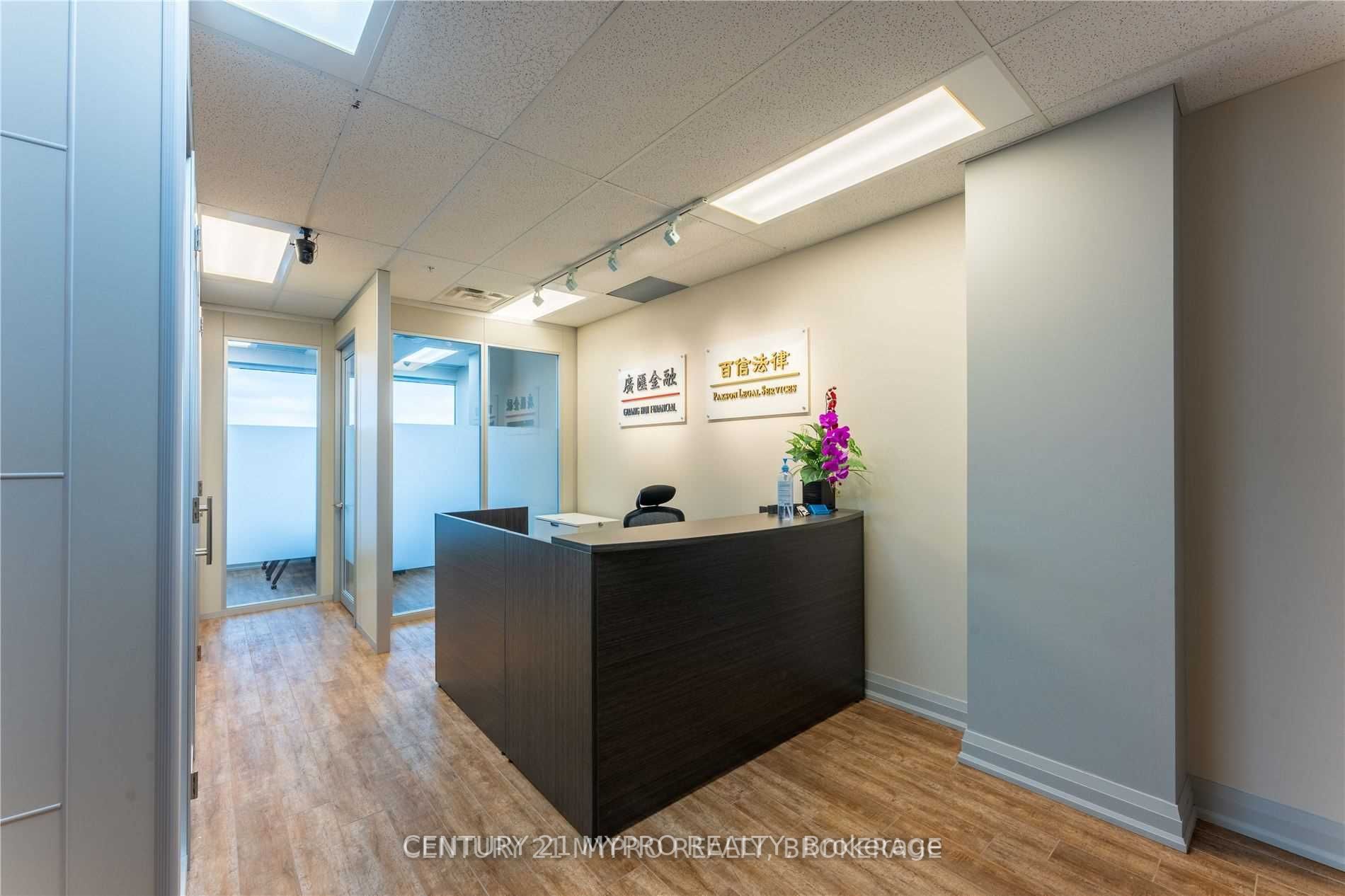 7191 Yonge St, #605