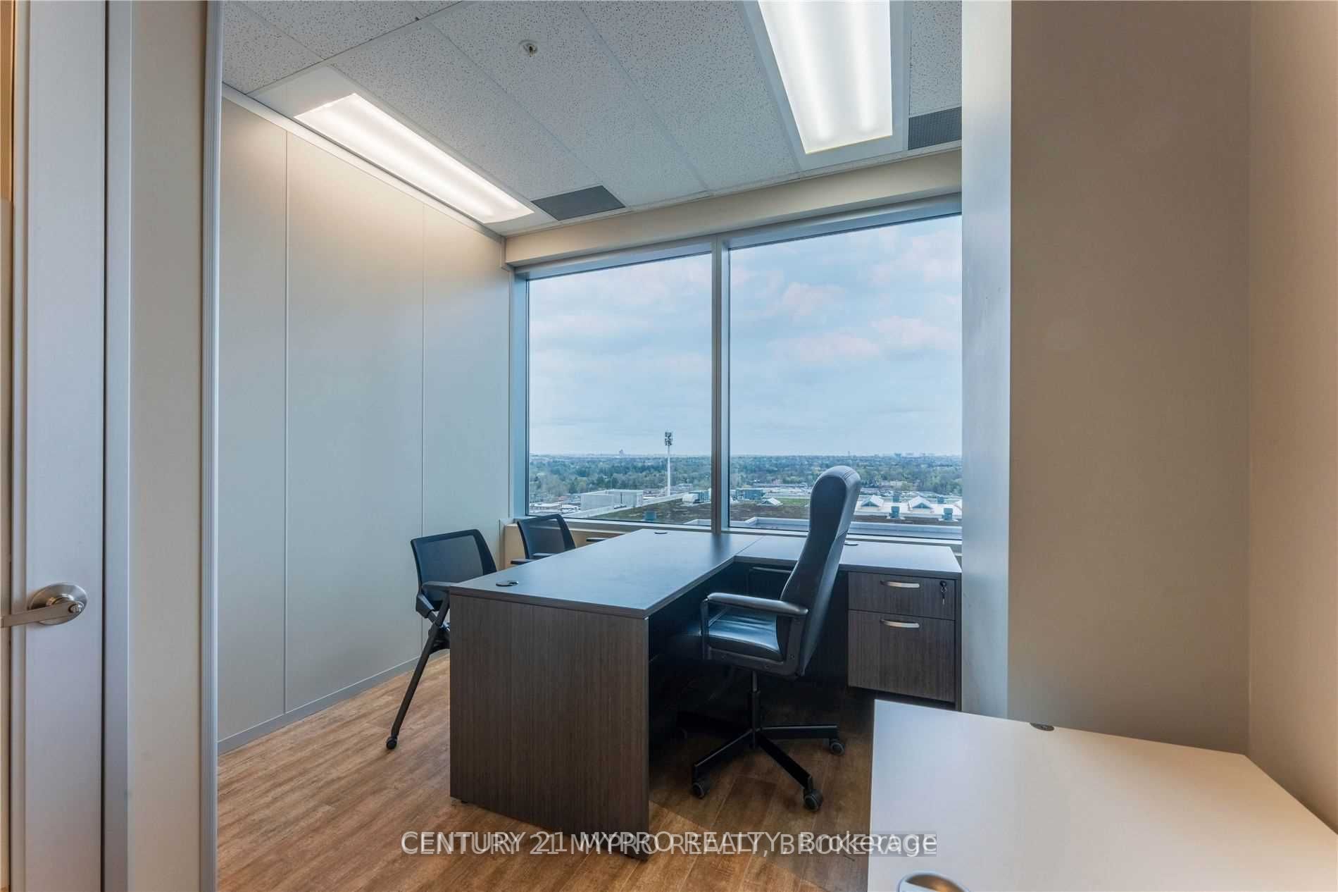 7191 Yonge St, #605