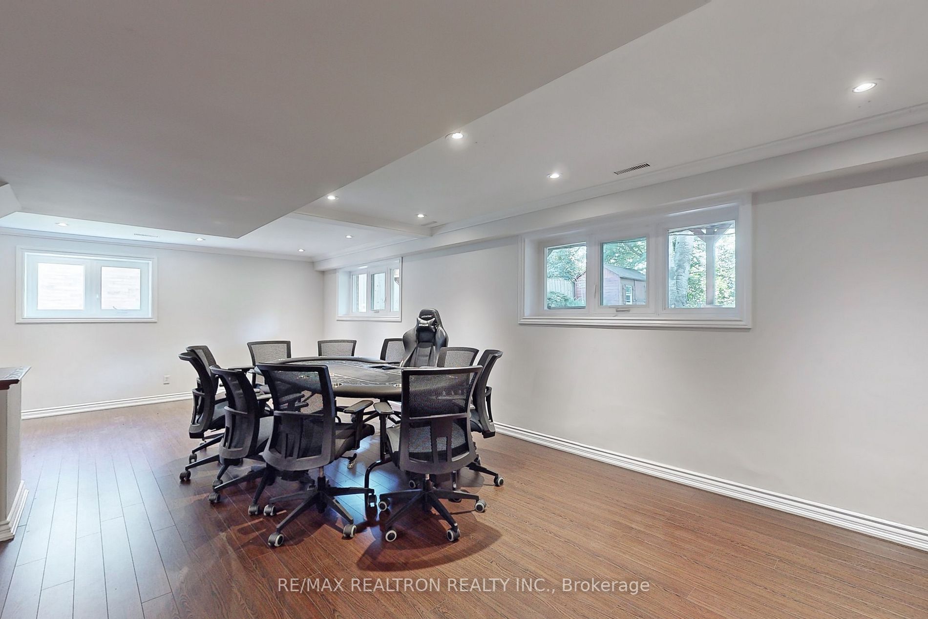 4 Waterloo Crt