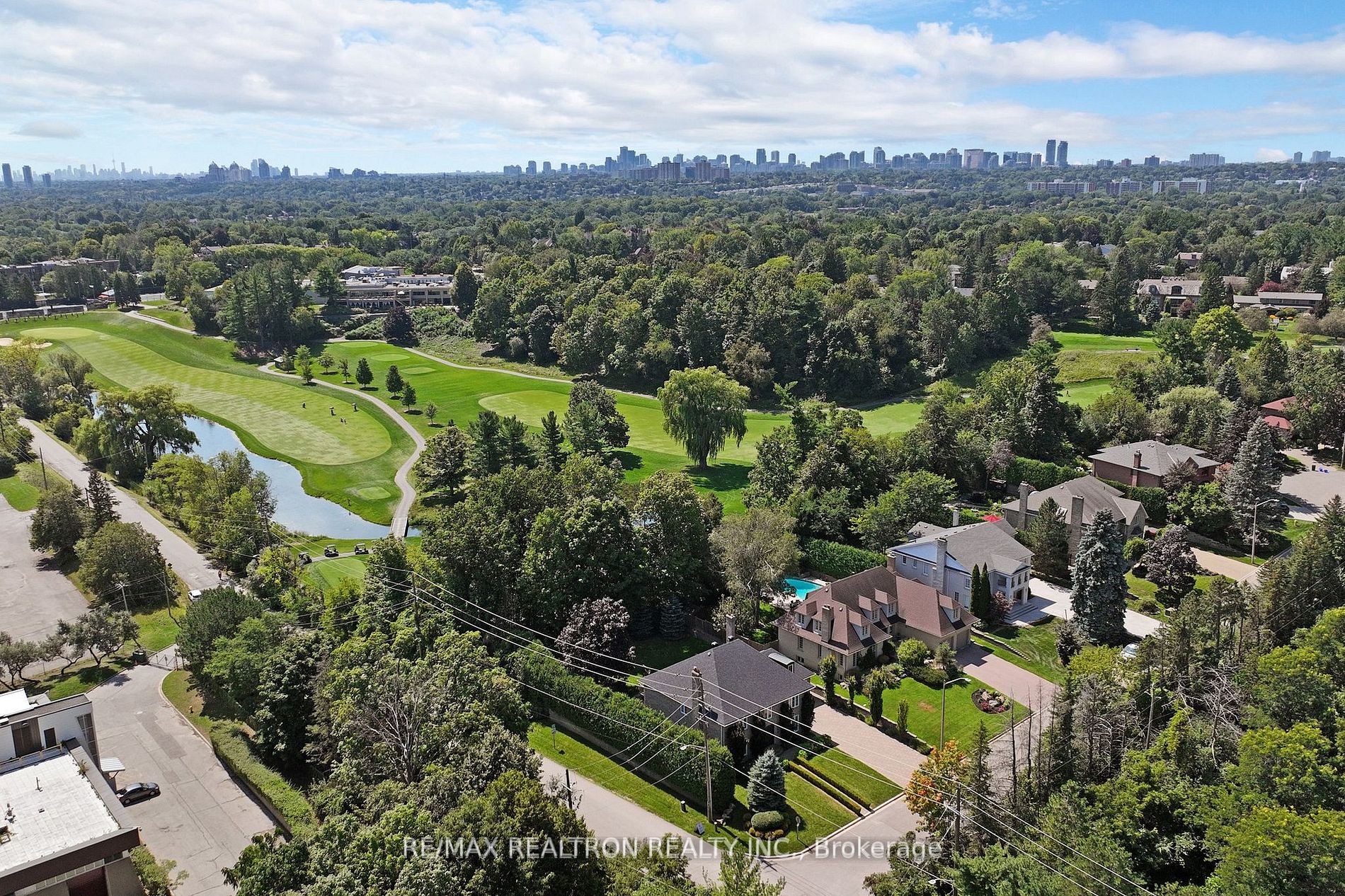 4 Waterloo Crt