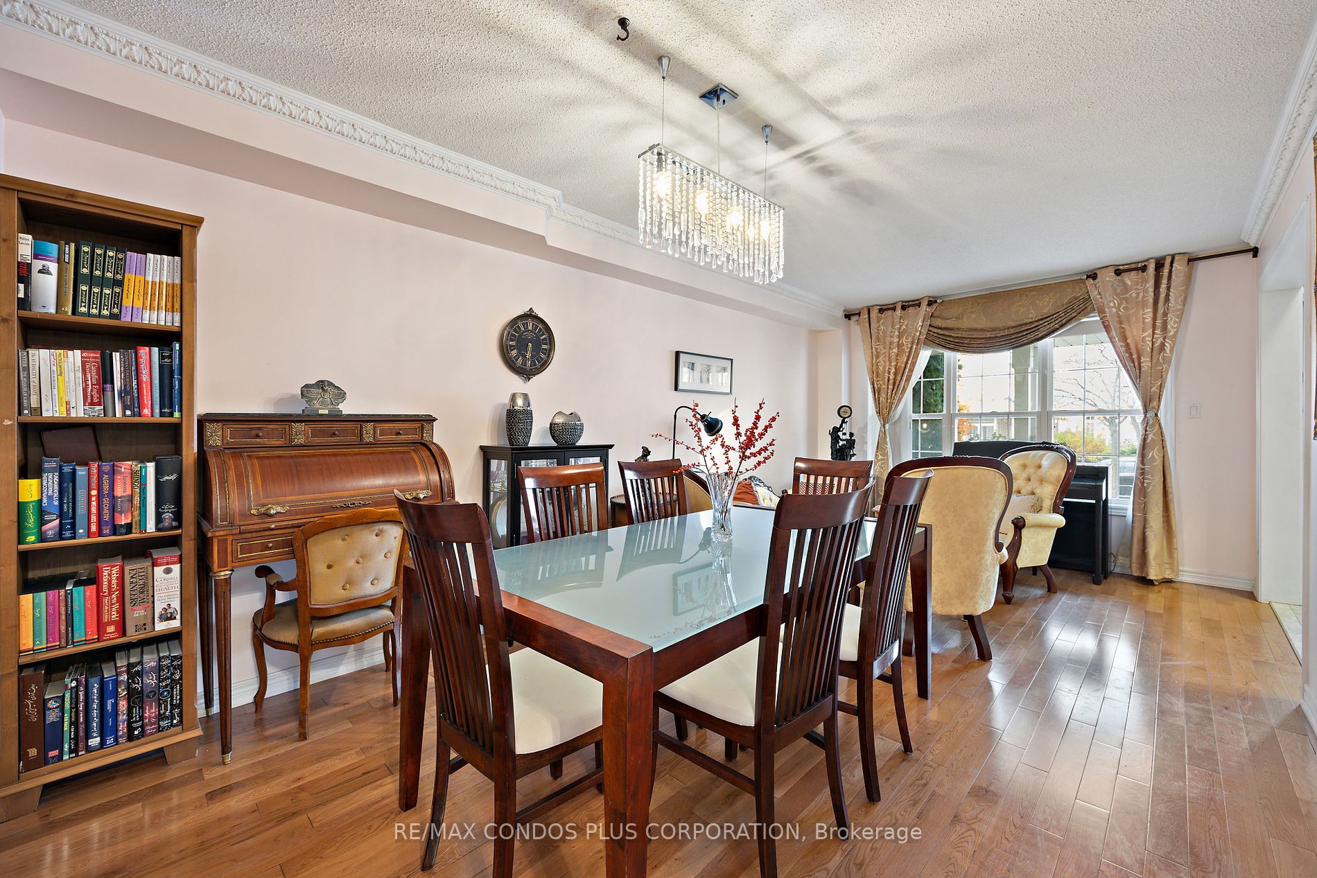 11 Kirkvalley Cres