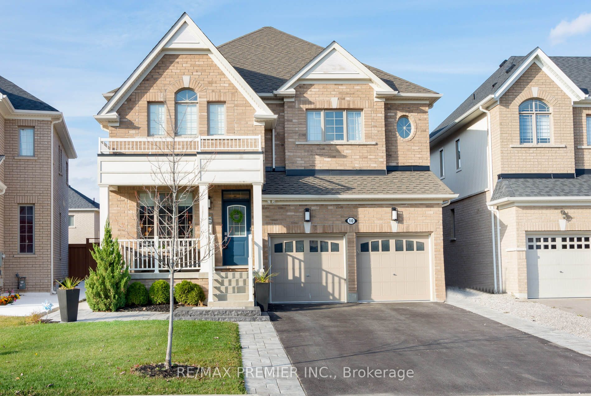 10 Schwalm Cres