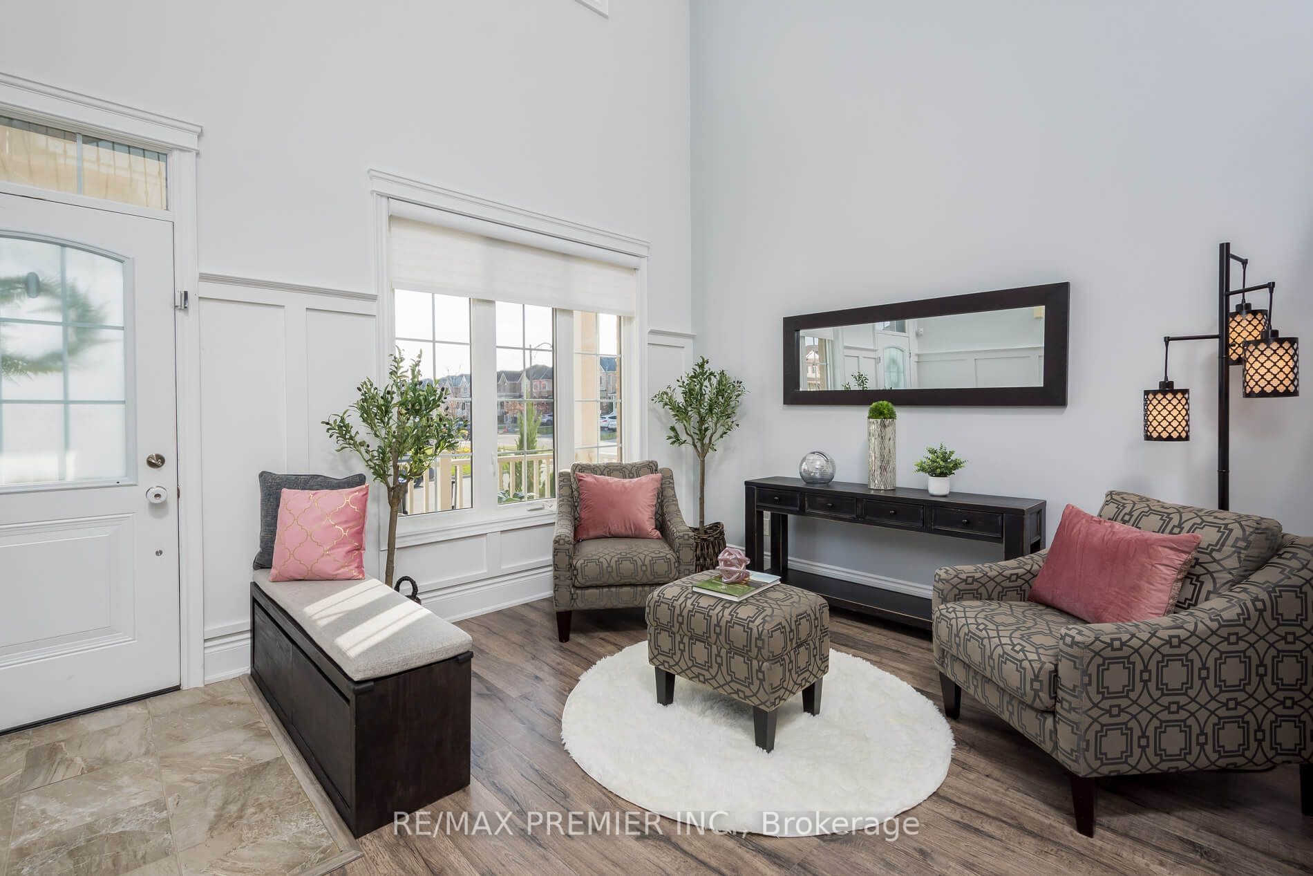 10 Schwalm Cres