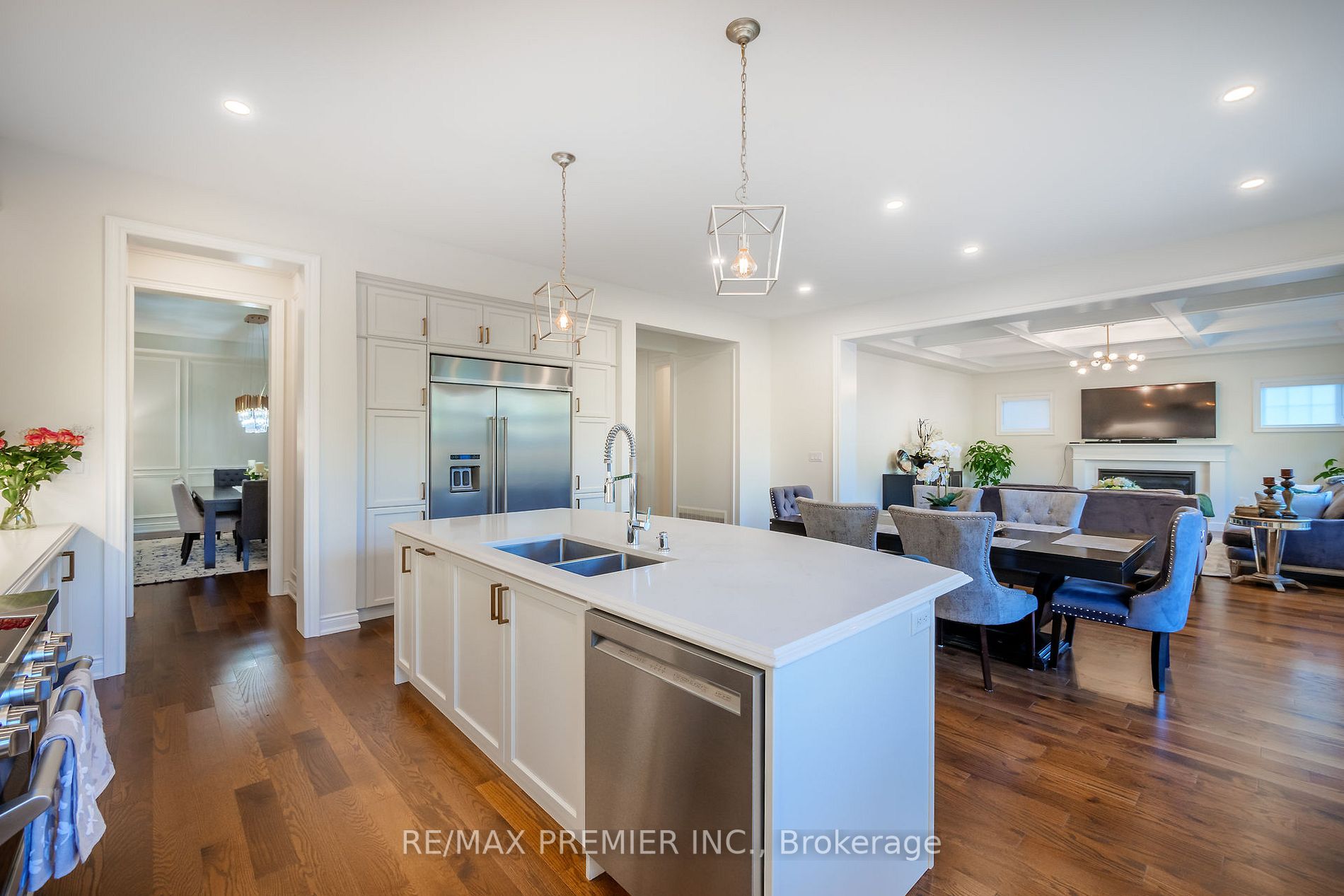 23 Grace Lake Crt