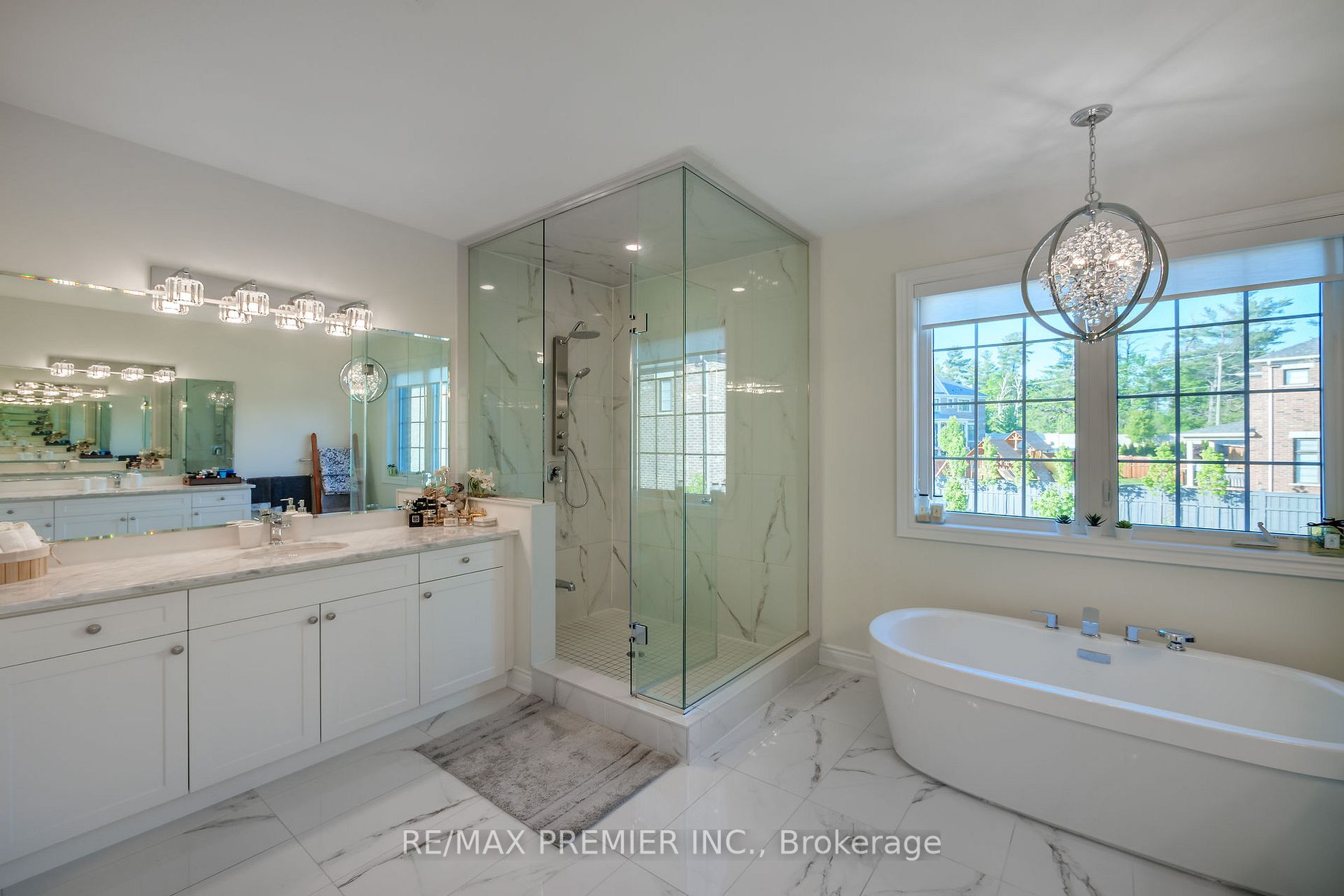23 Grace Lake Crt