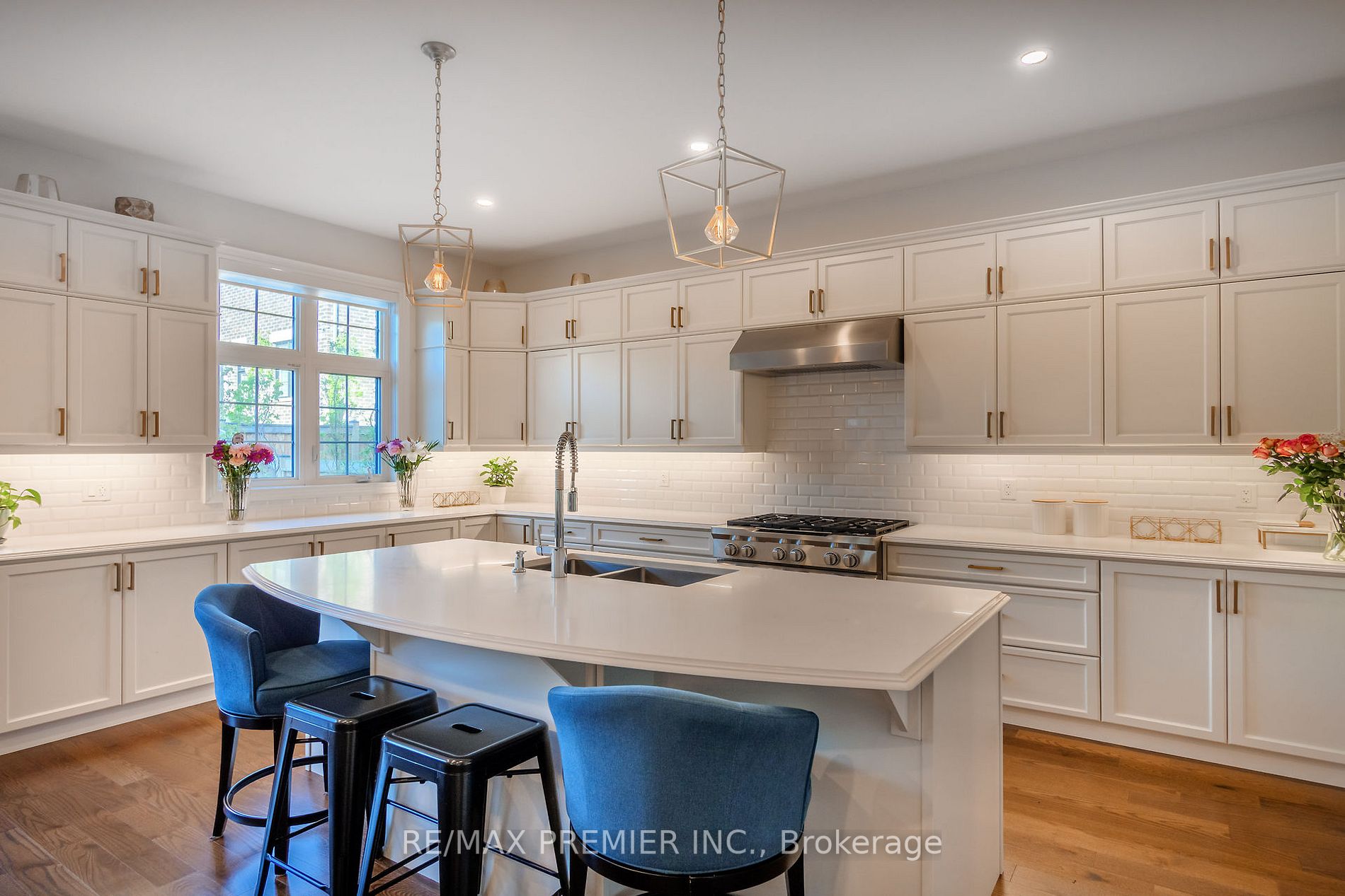 23 Grace Lake Crt