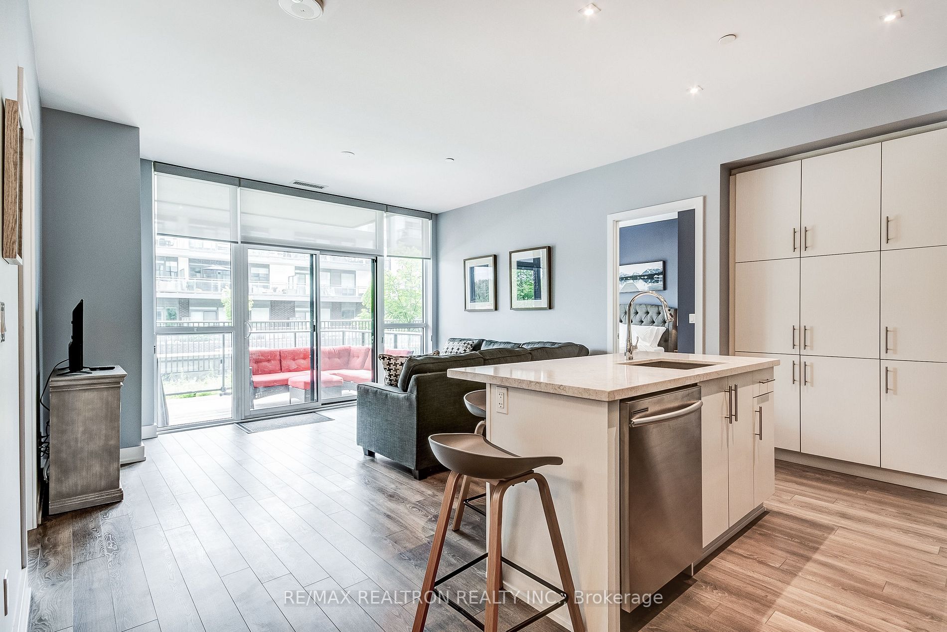 375 Sea Ray Ave, #111