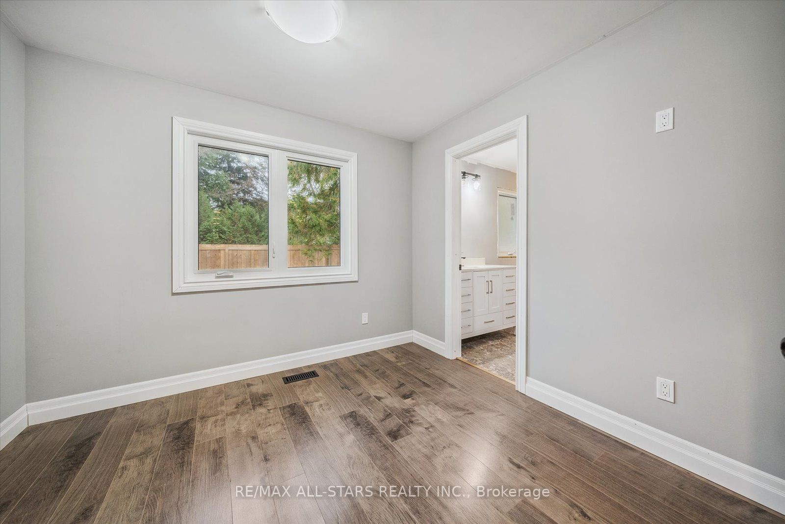 425 Pefferlaw Rd