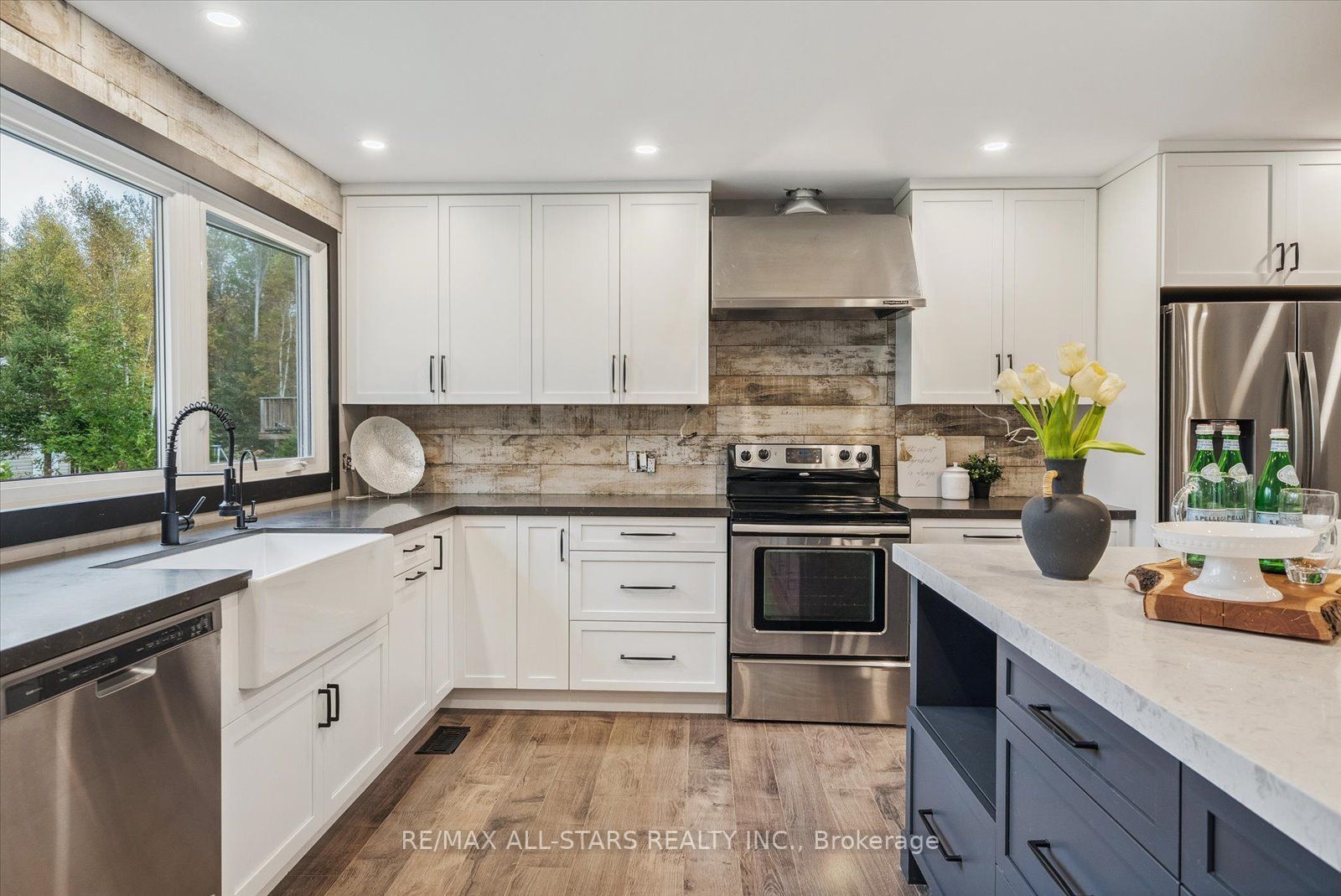 425 Pefferlaw Rd