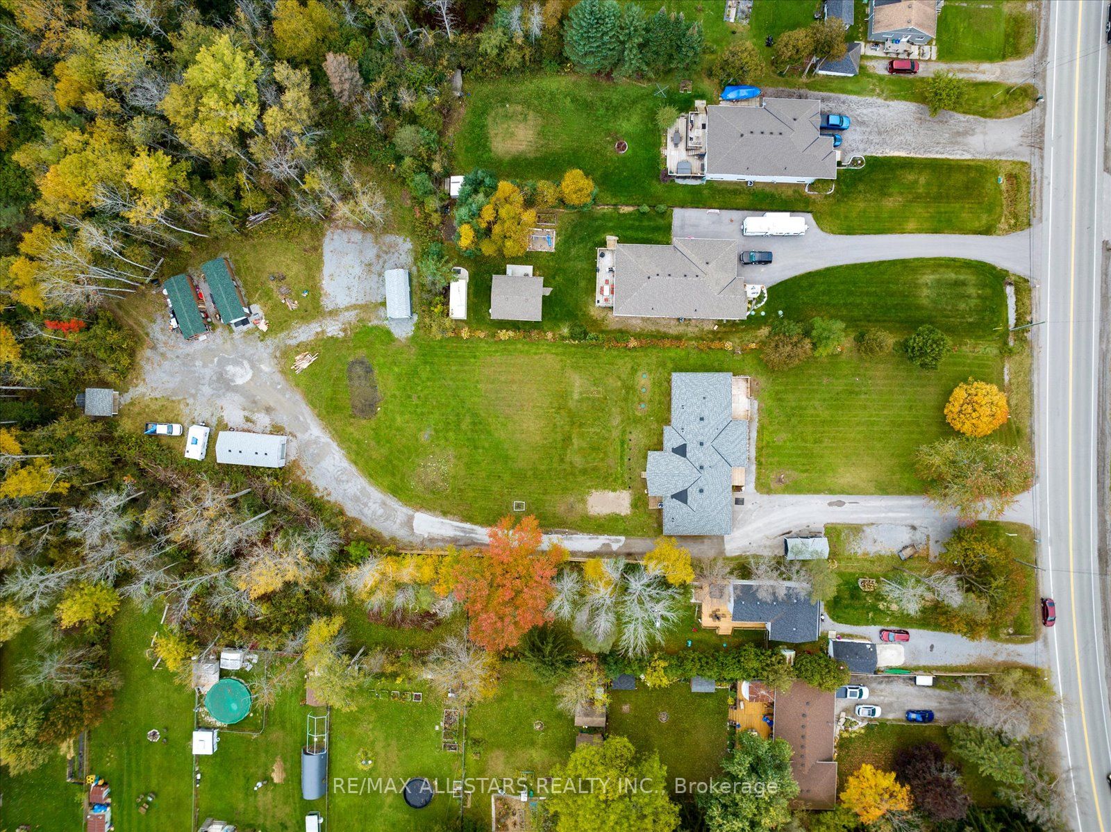 425 Pefferlaw Rd