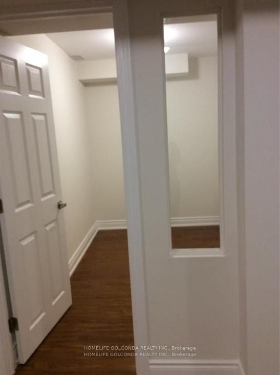 7 Gamble Glen Cres