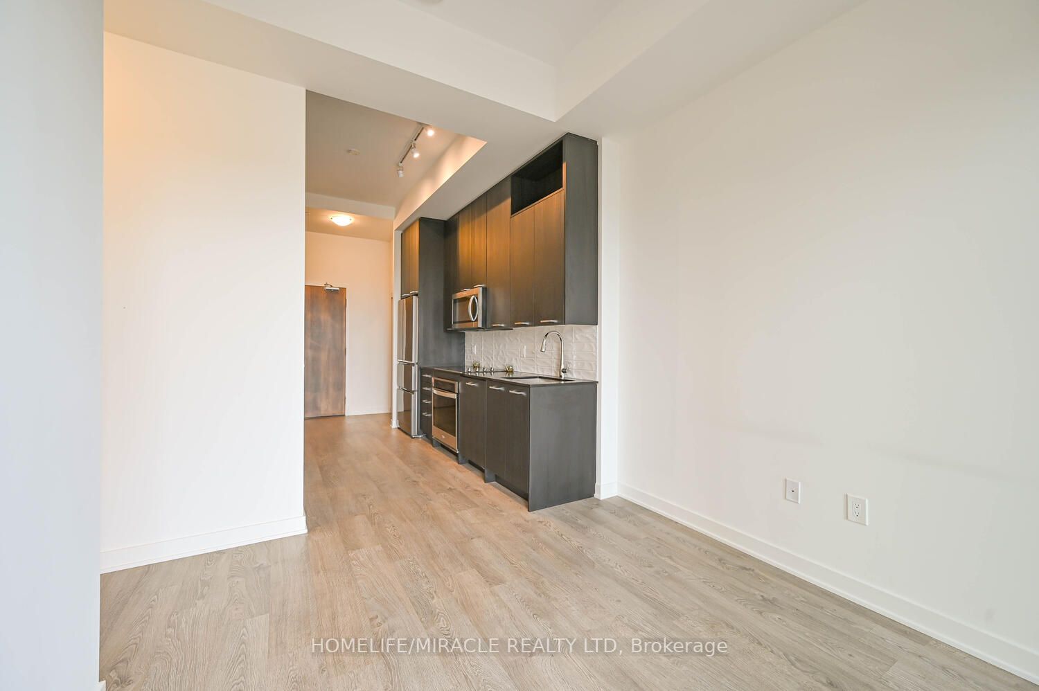 120 Eagle Rock Way E, #Ph05