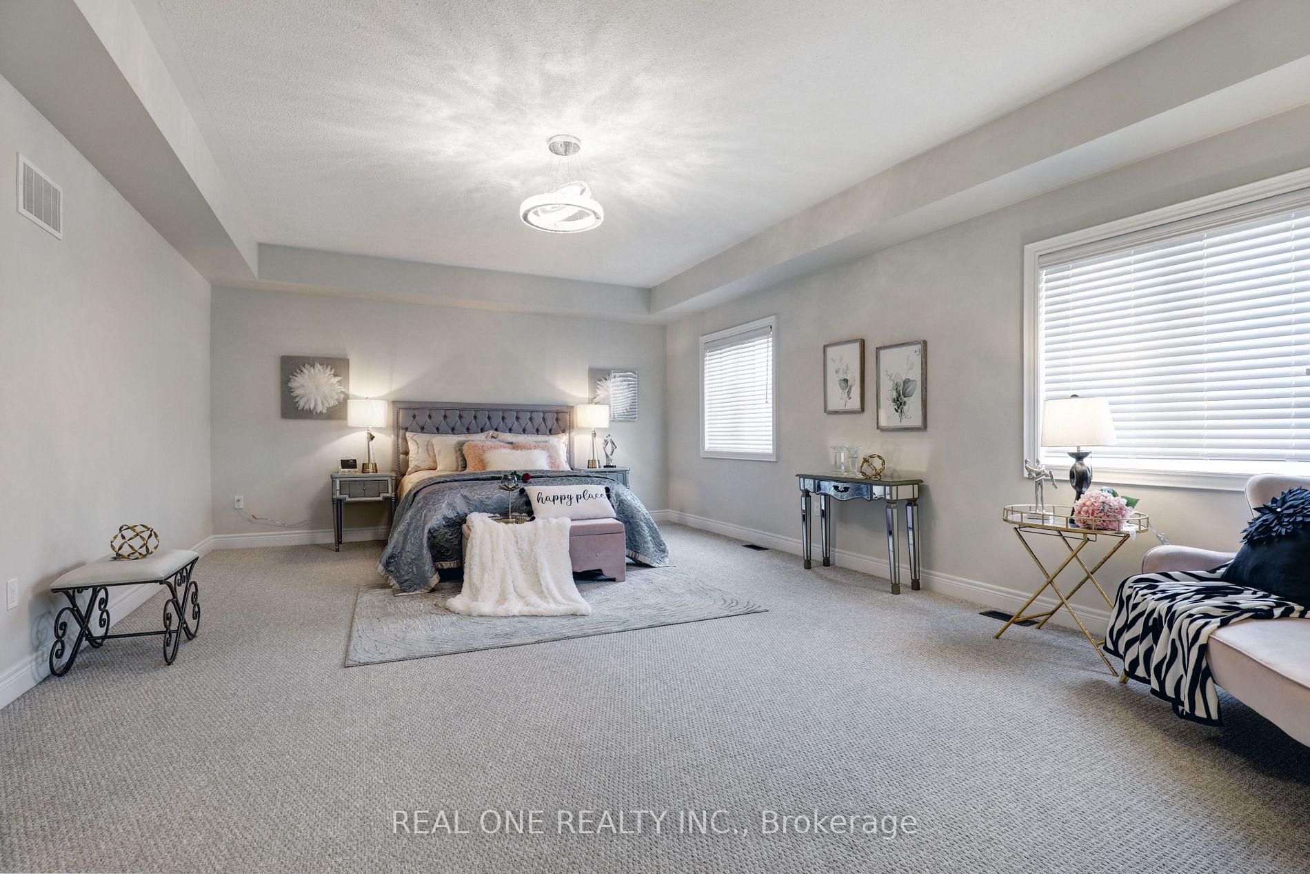 48 Frederick Pearson St