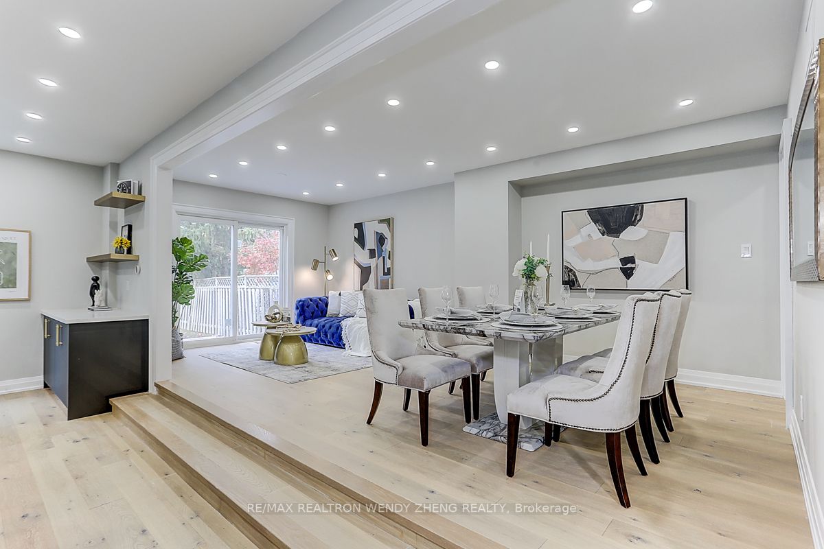 40 Waterbridge Lane