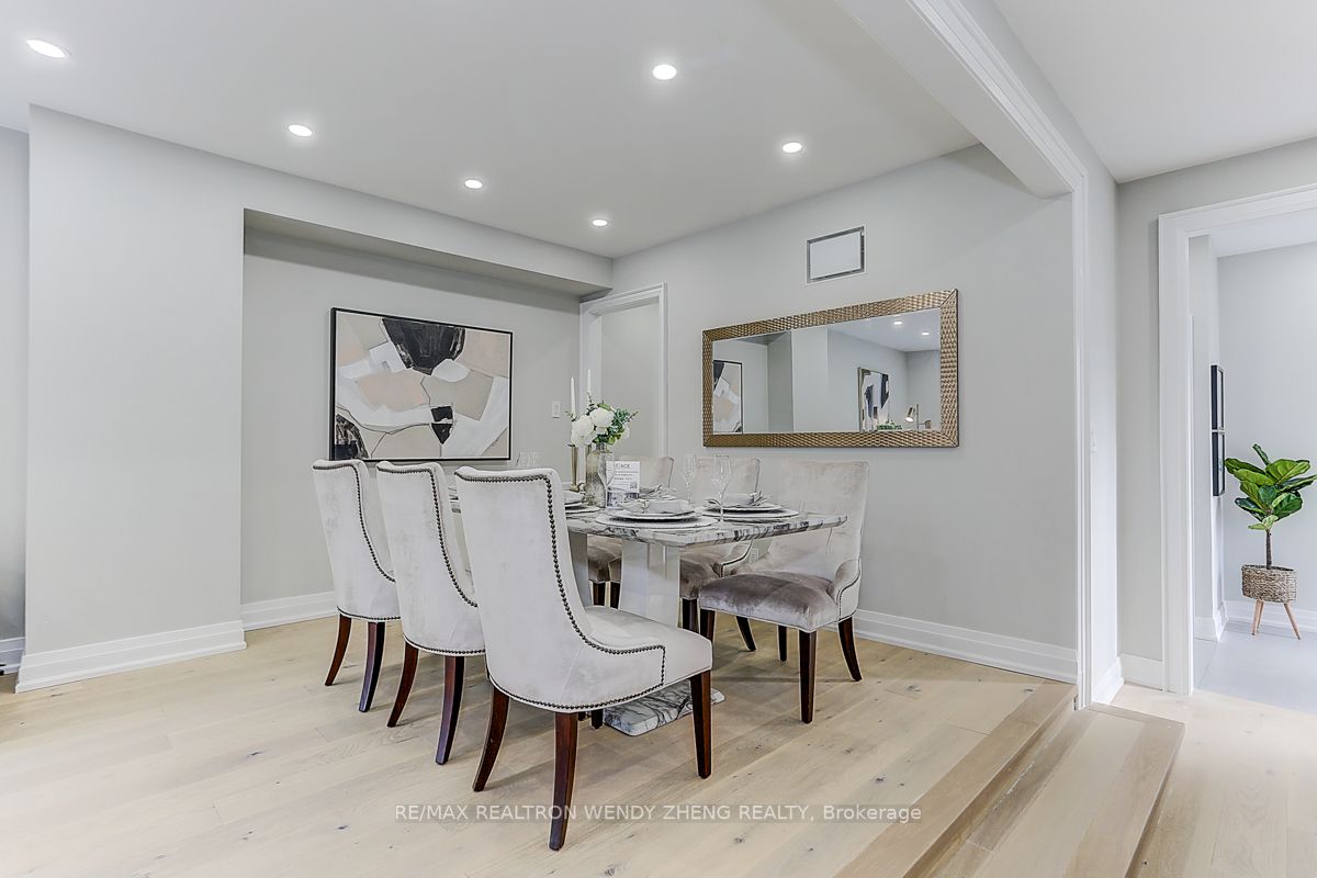 40 Waterbridge Lane