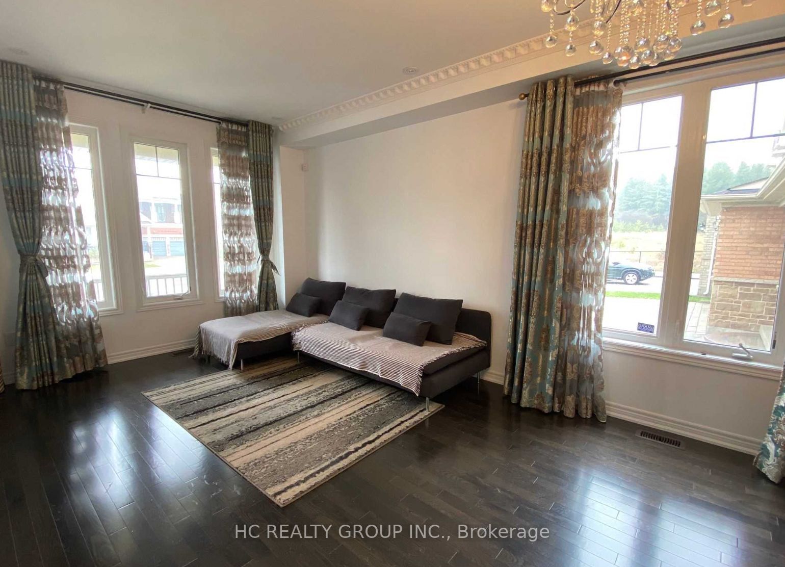 47 Philips Lake Crt
