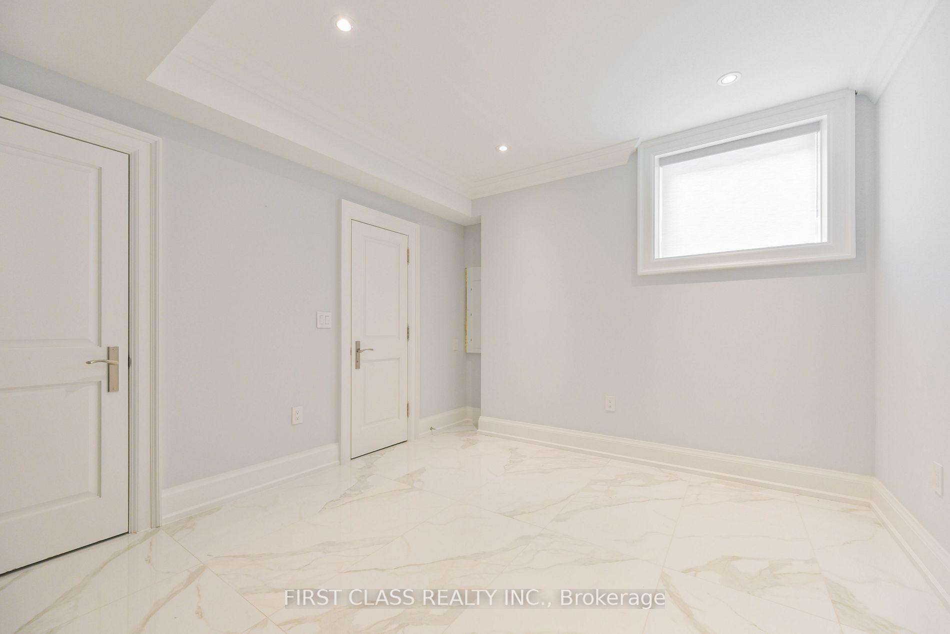 8 Liebeck Cres