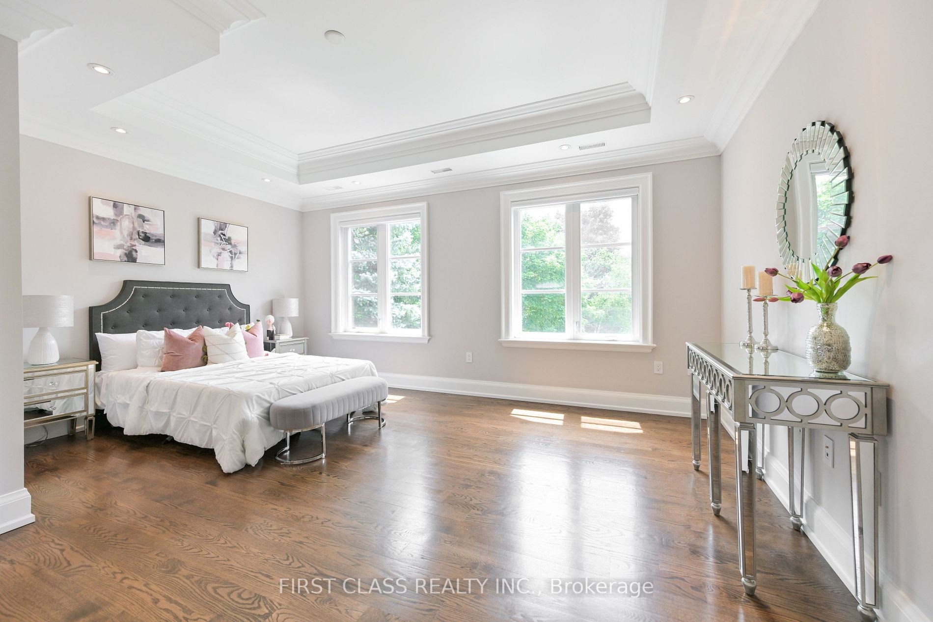 8 Liebeck Cres