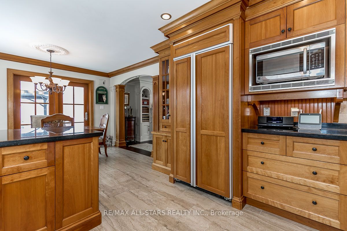 5427 Ravenshoe Road