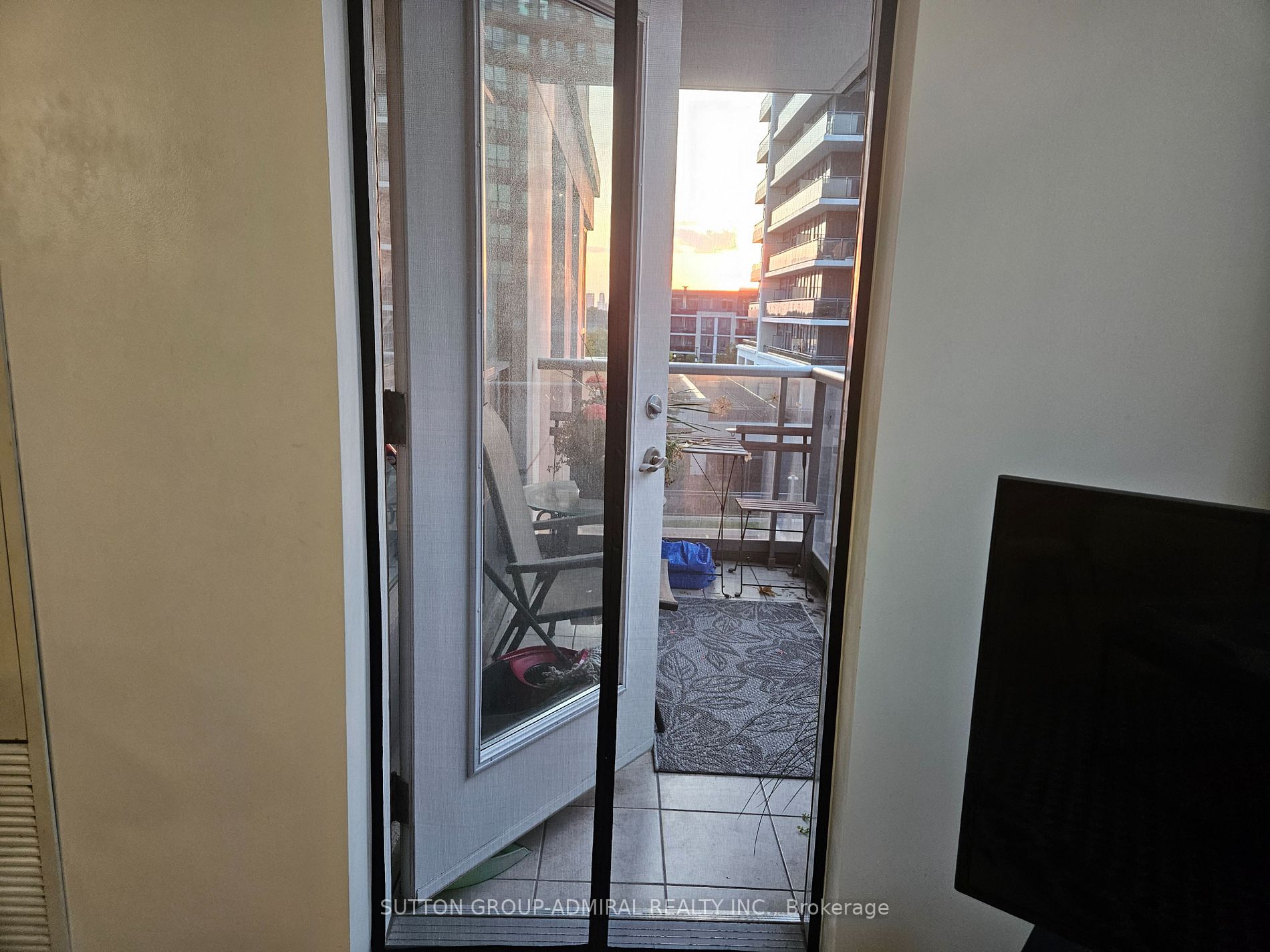 60 Disera Dr, #210