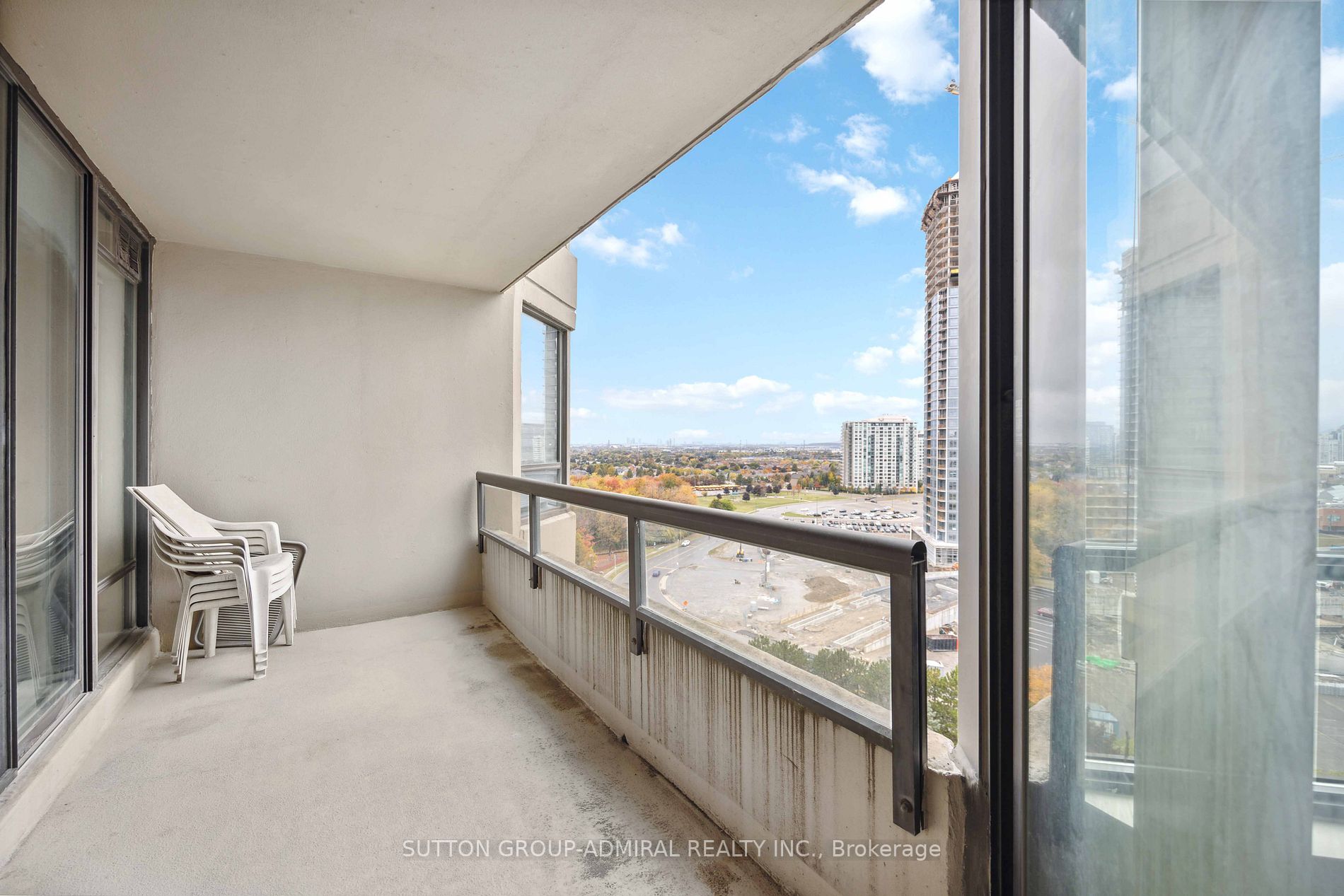 7420 Bathurst St, #1614