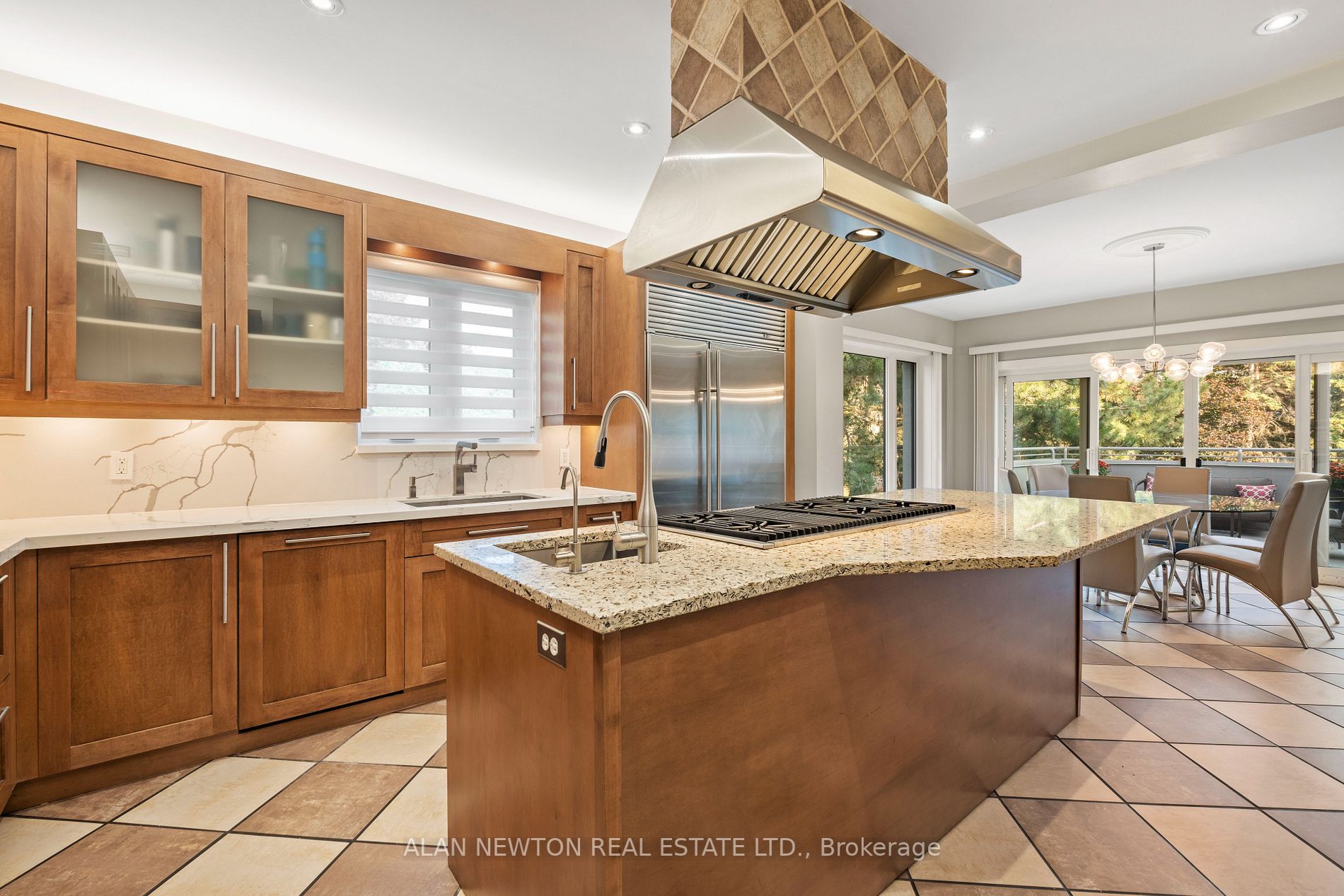 17 Moodie Drive