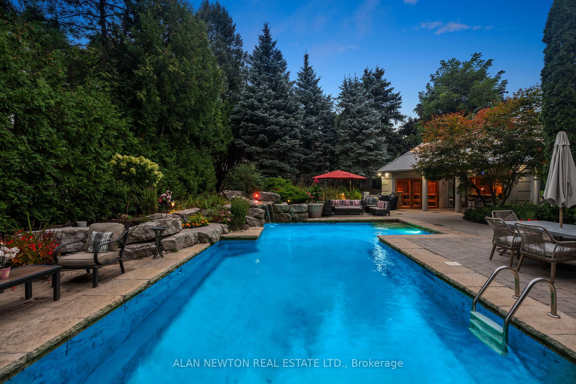 17 Moodie Drive