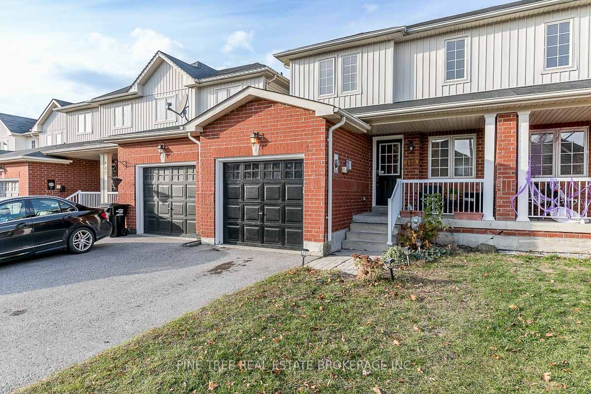 119 Stonemount Crescent N