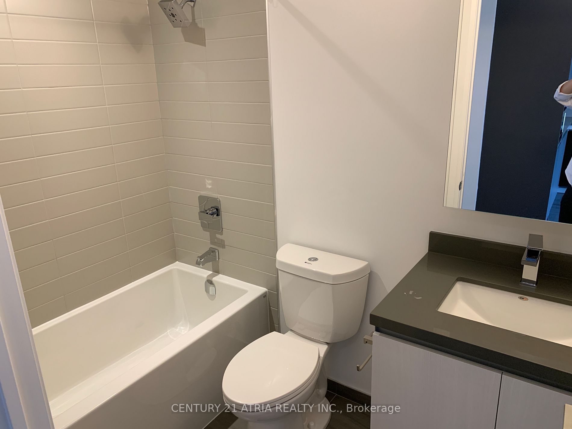 396 Highway 7 E, #617