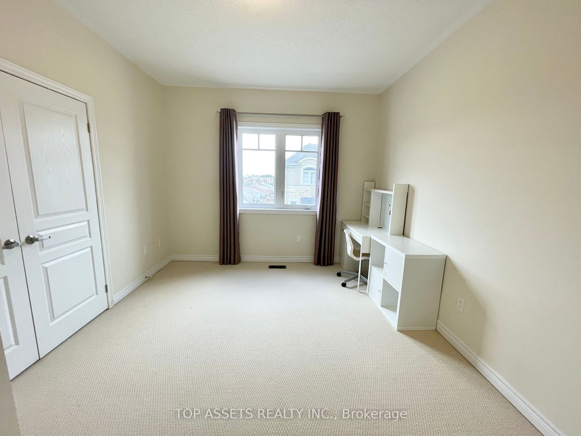 97 Meadowsweet Lane