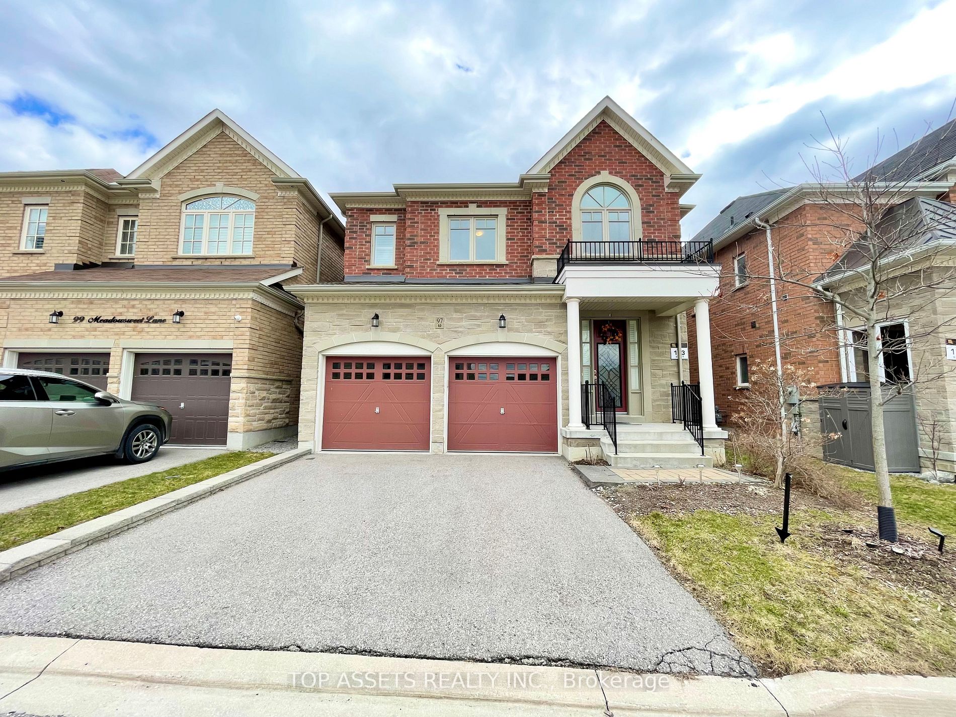 97 Meadowsweet Lane