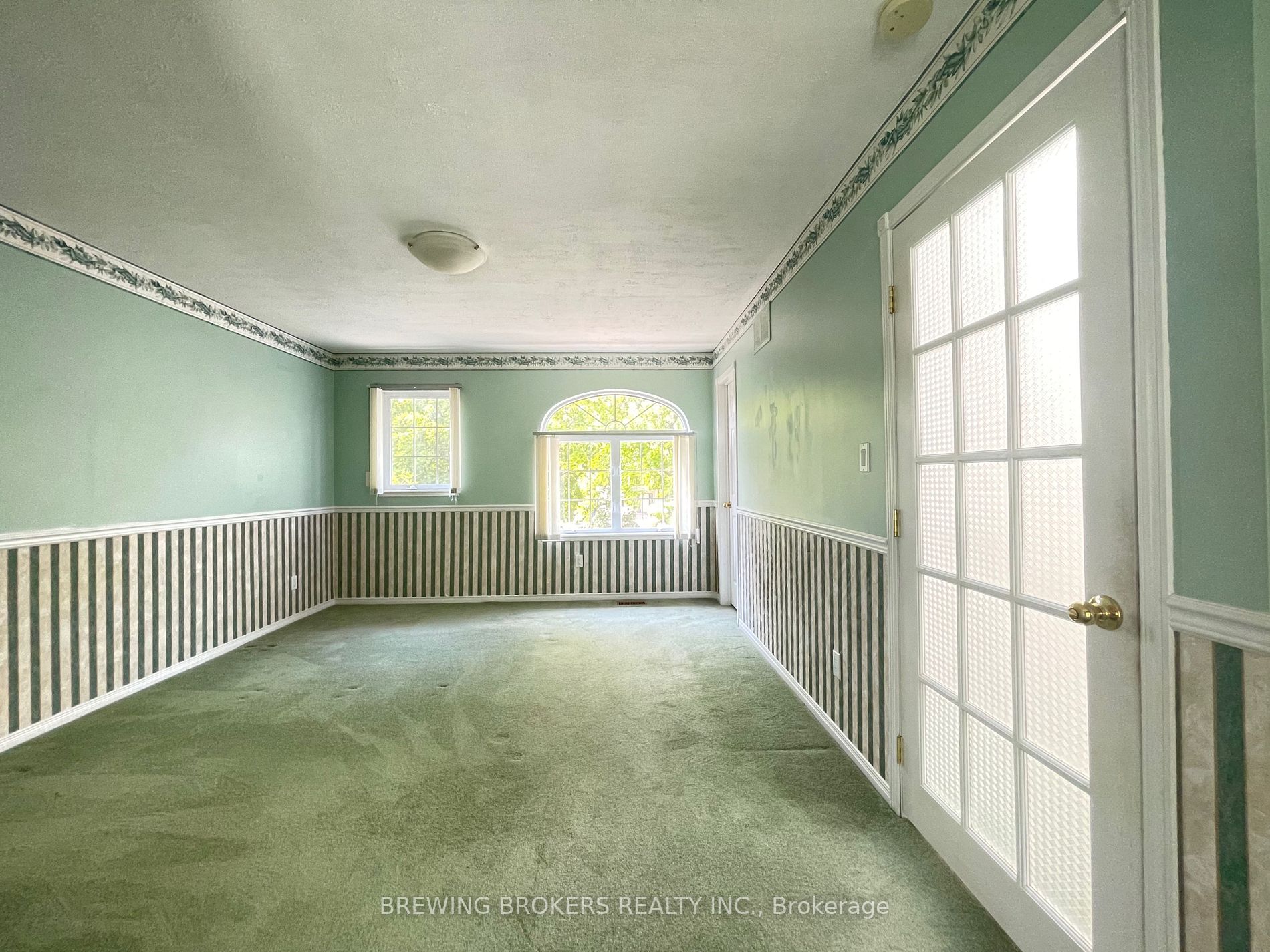 39 Netherford Rd, #Main