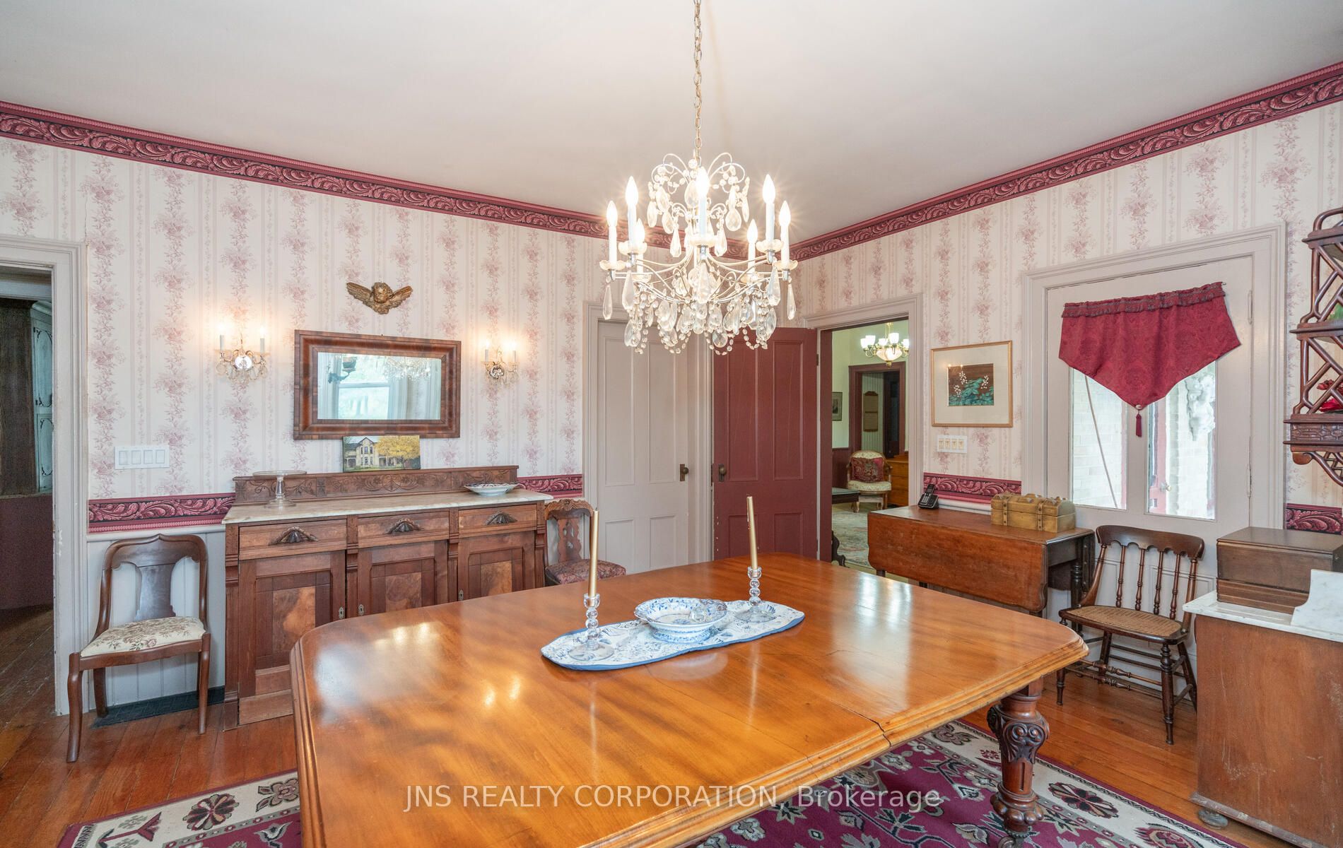 13924 Kennedy Rd