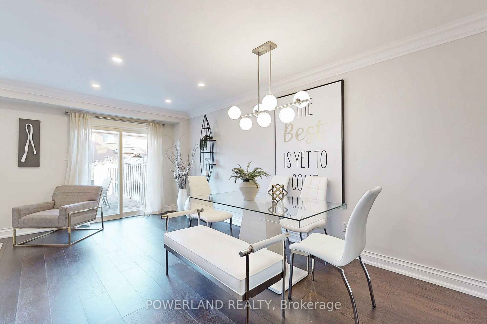 284 Banbrooke Cres
