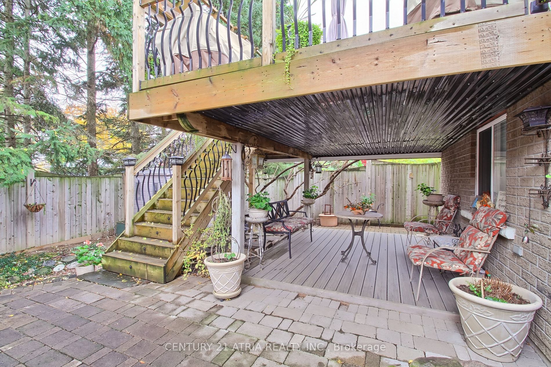 73 Gardiner Dr, #Lower
