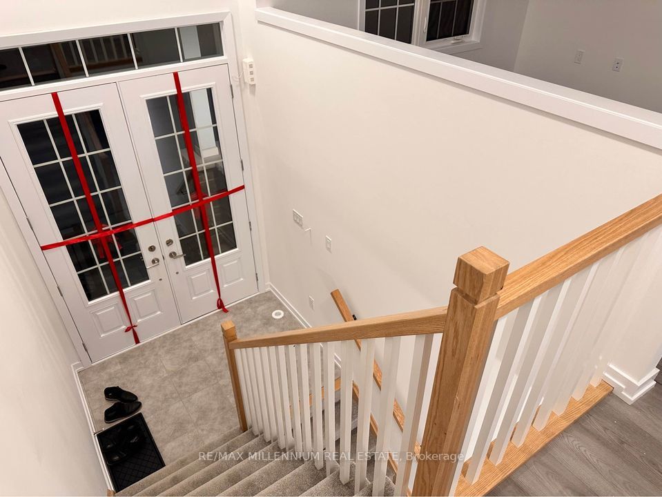 5 Andrew Knowles Lane
