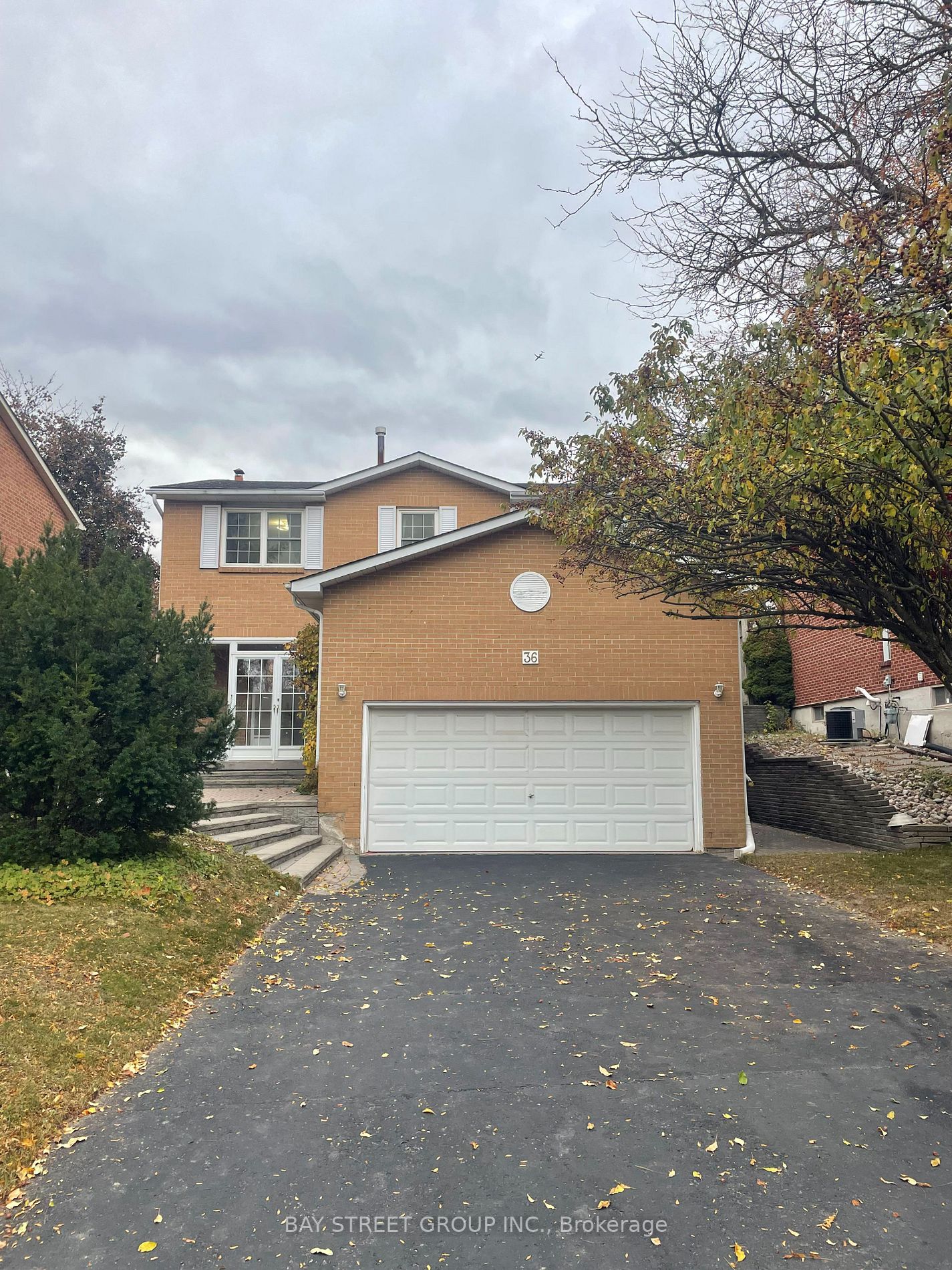36 Abraham Ave