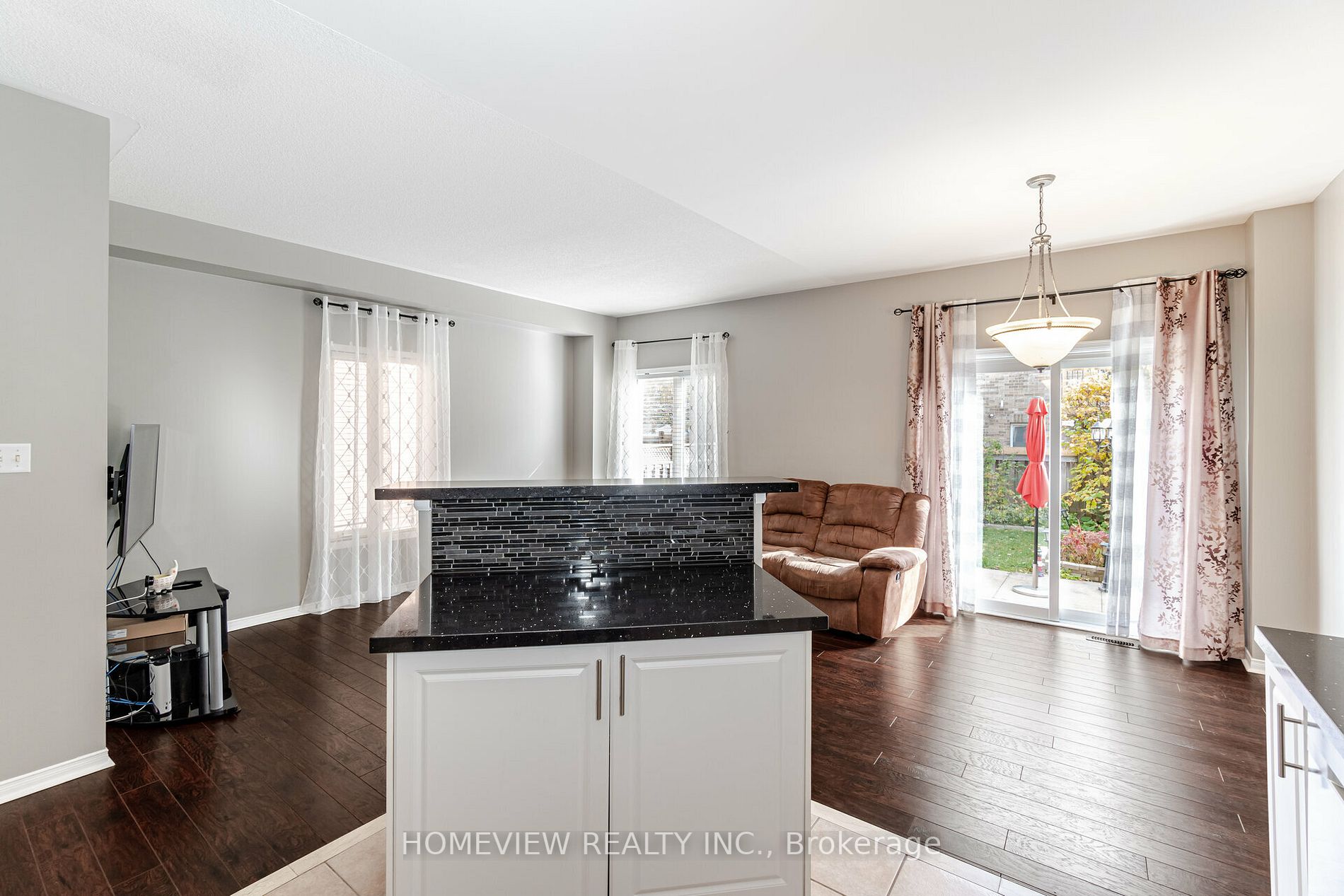 119 Blue Willow Dr