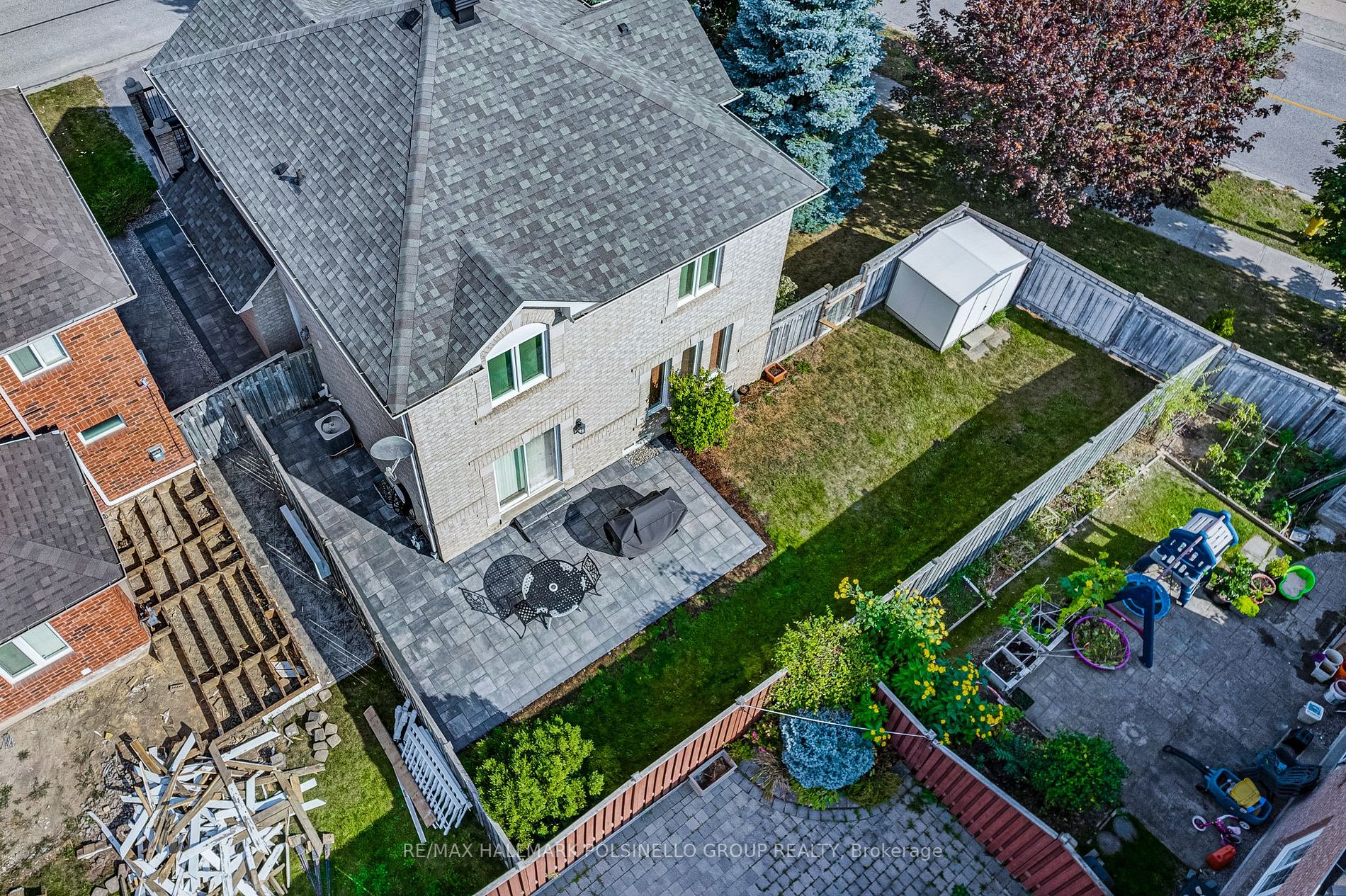 1 Convoy Cres