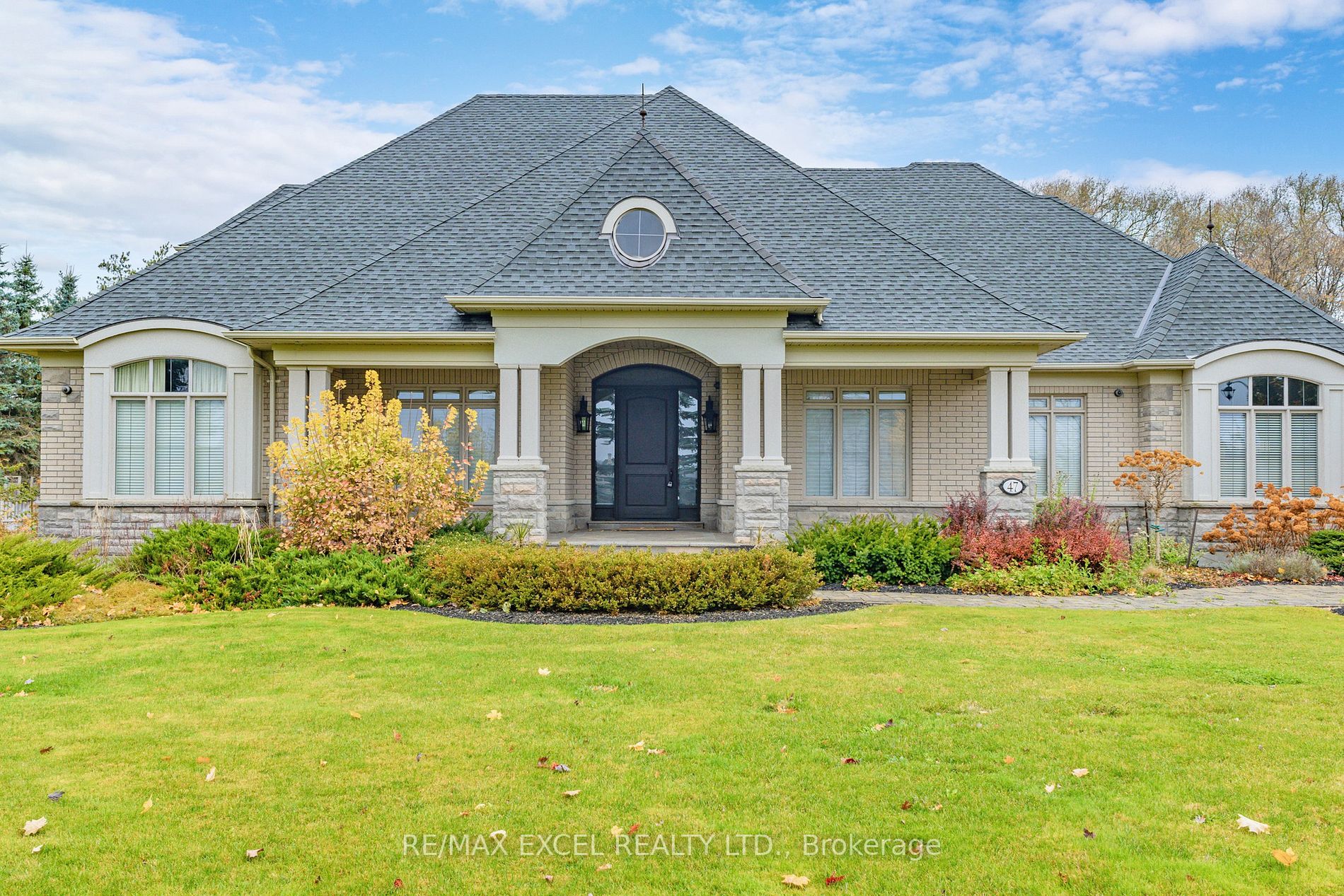 47 Whitewood Dr