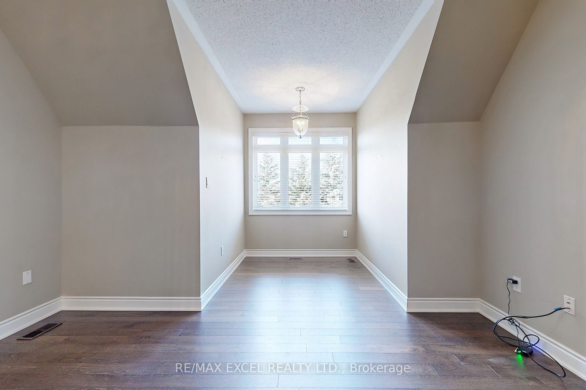 47 Whitewood Dr