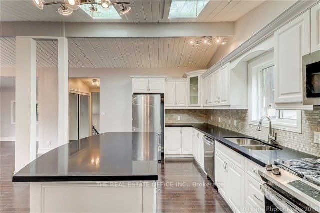309 Adeline Dr
