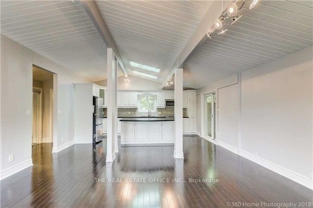 309 Adeline Dr