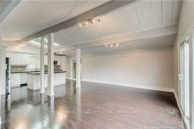 309 Adeline Dr