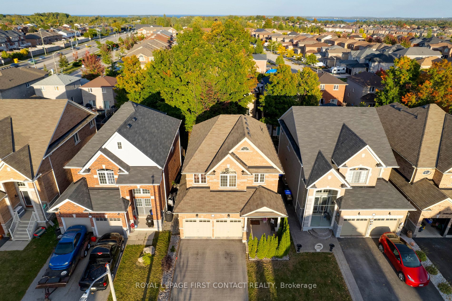 2192 Dawson Cres