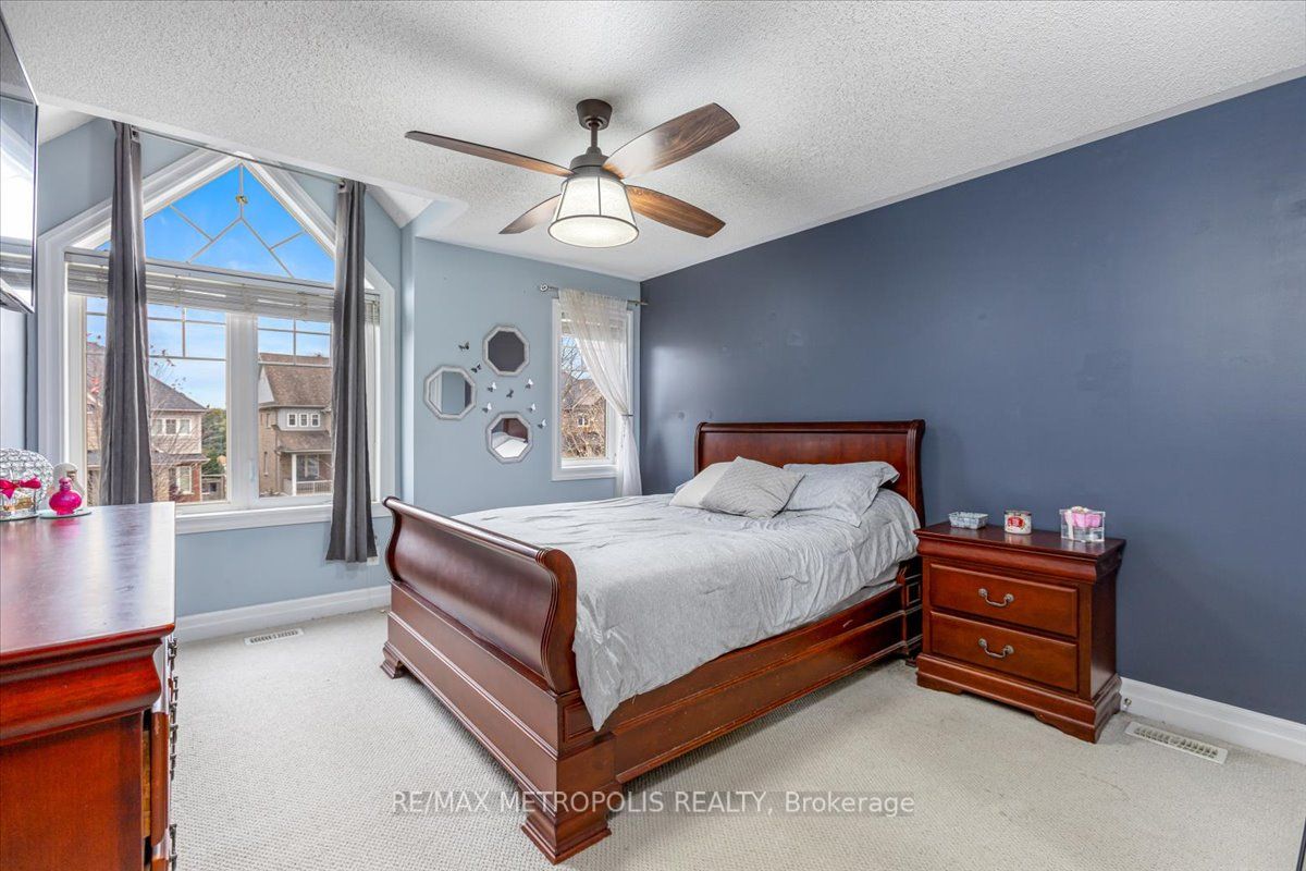 55 Campbell Dr