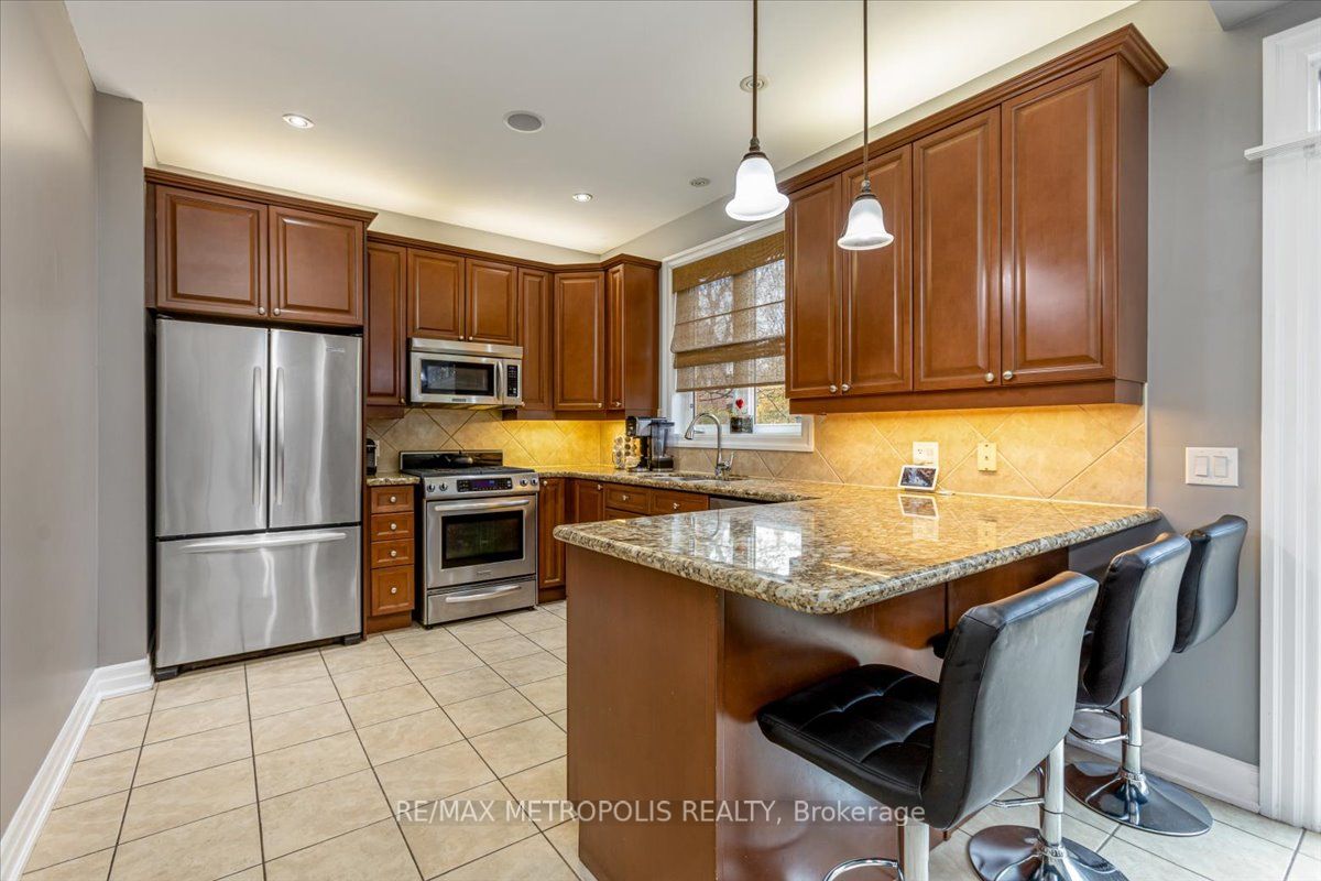55 Campbell Dr